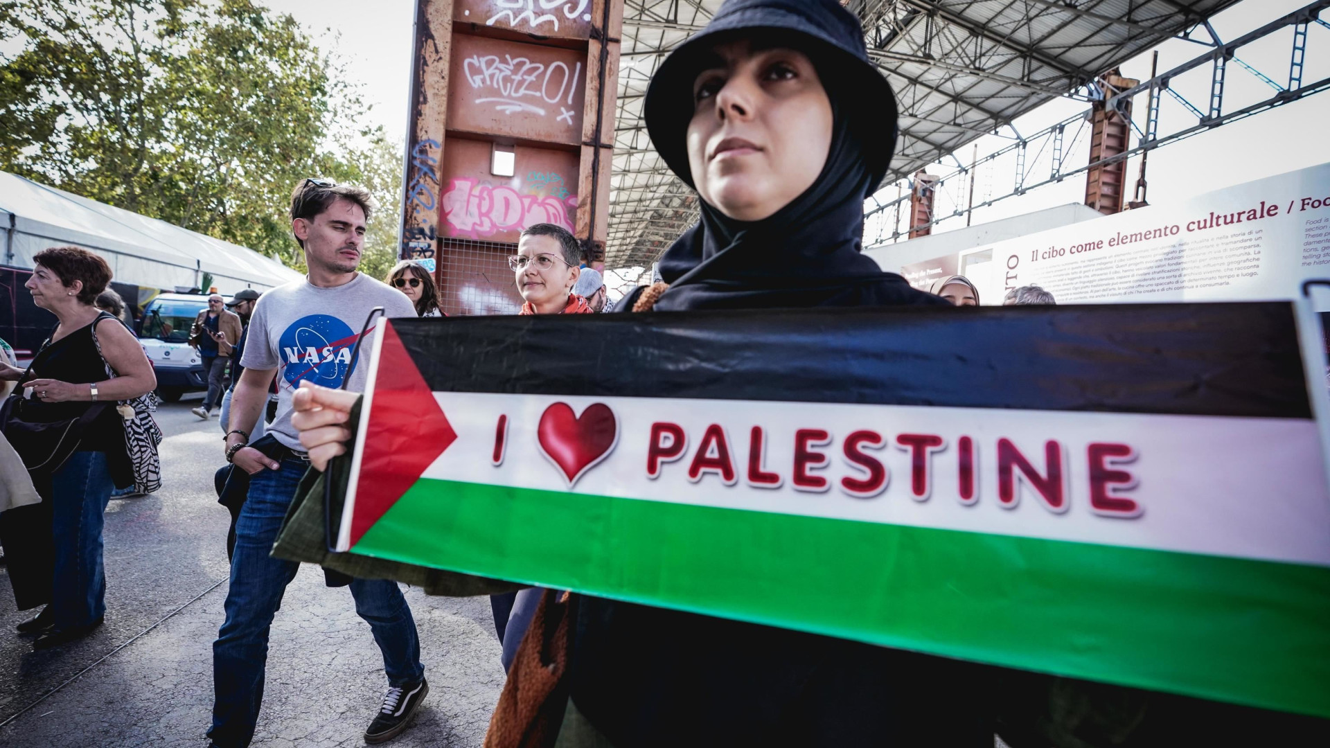 Immagine di Lo scontro sul corteo di Roma: «Vogliono celebrare Hamas»