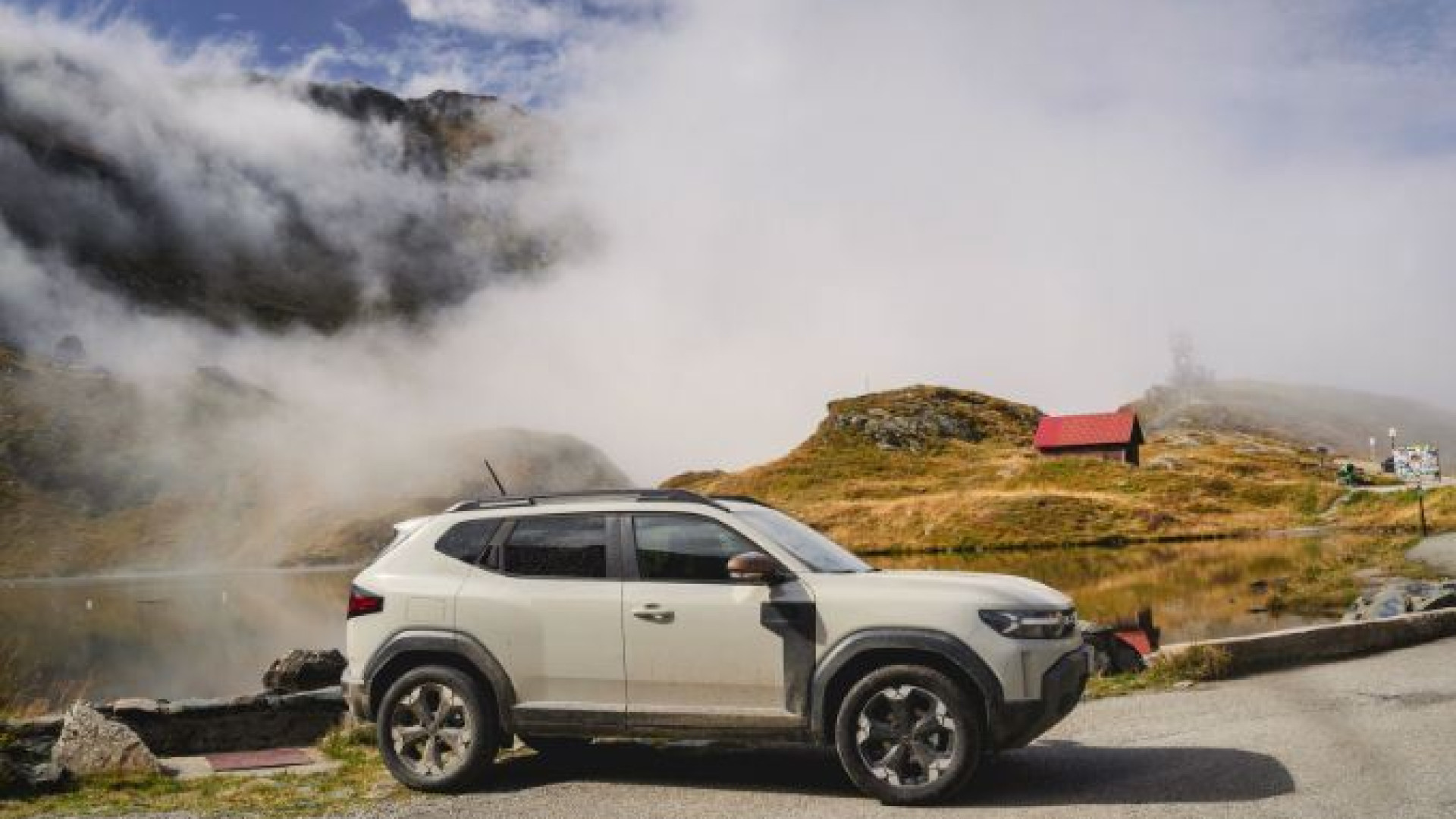 Immagine di Tra orsi, curve e strapiombi: con la Dacia Duster a casa di Dracula
