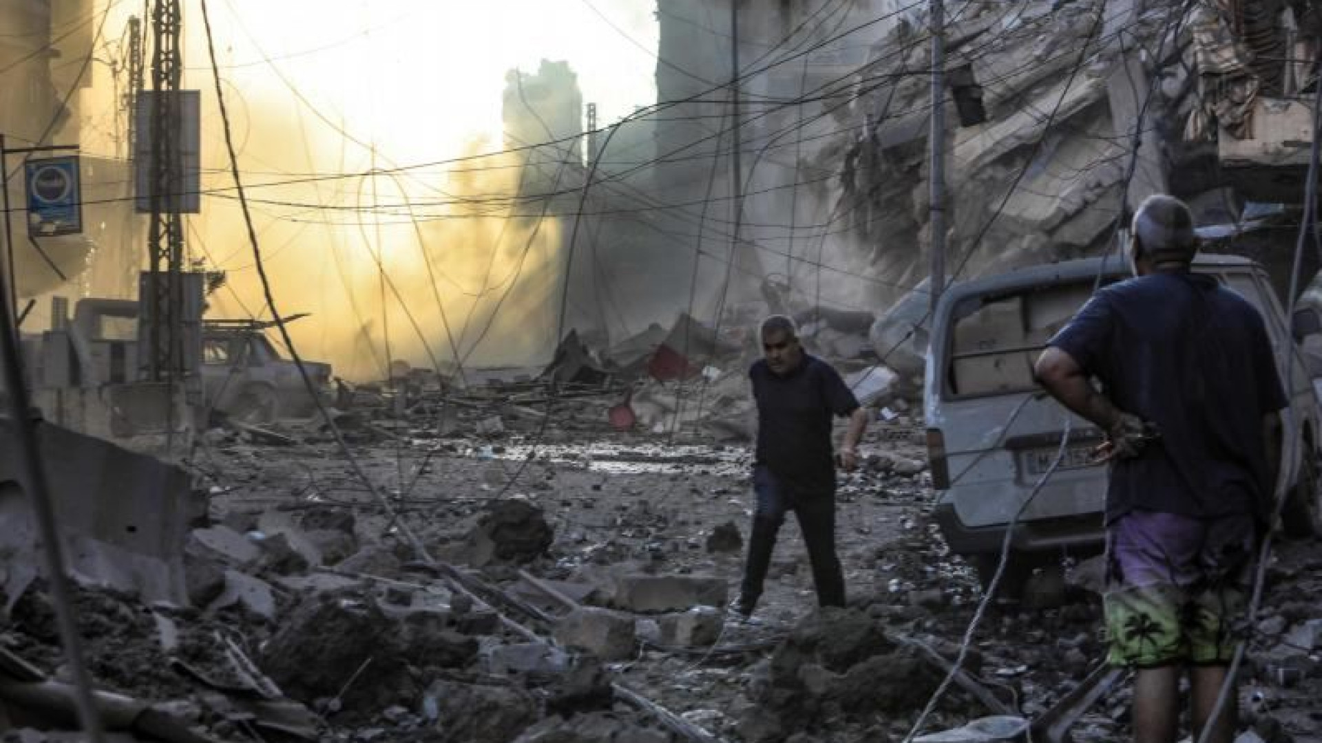 Immagine di La caccia a Beirut all’erede di Nasrallah: 73 tonnellate di bombe in una notte