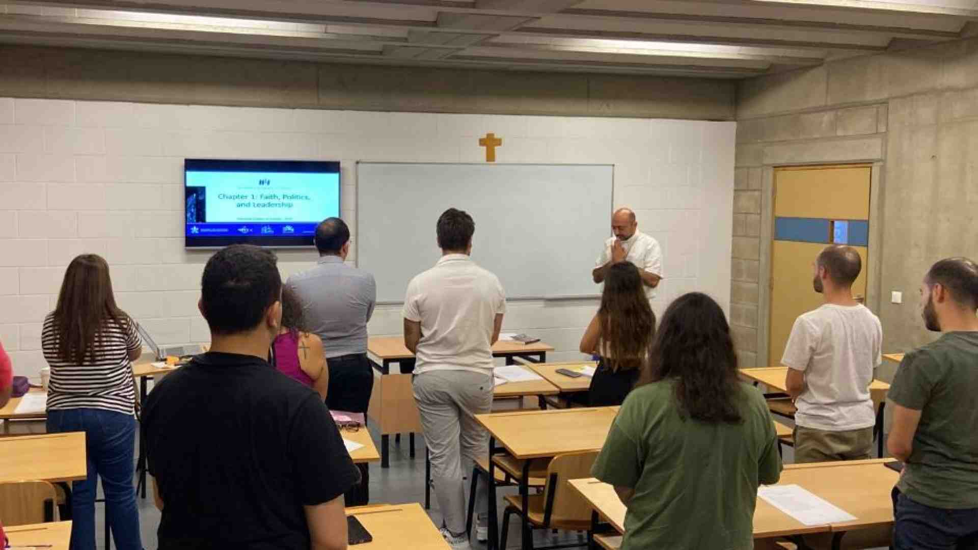 Immagine di «Così in Libano i giovani cristiani già seminano la pace sotto le bombe»