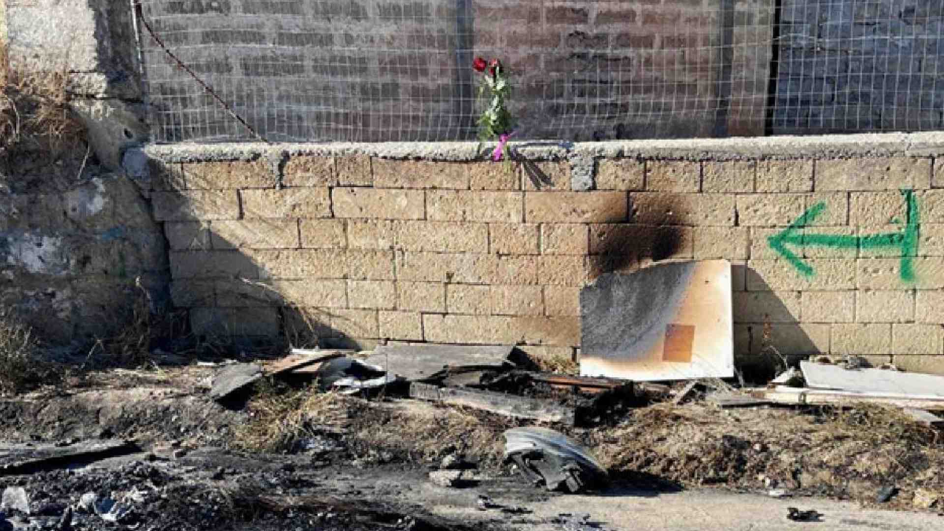 Immagine di Le fiamme, l'aggressione. Maria Arcangela racconta il suo femminicidio e muore