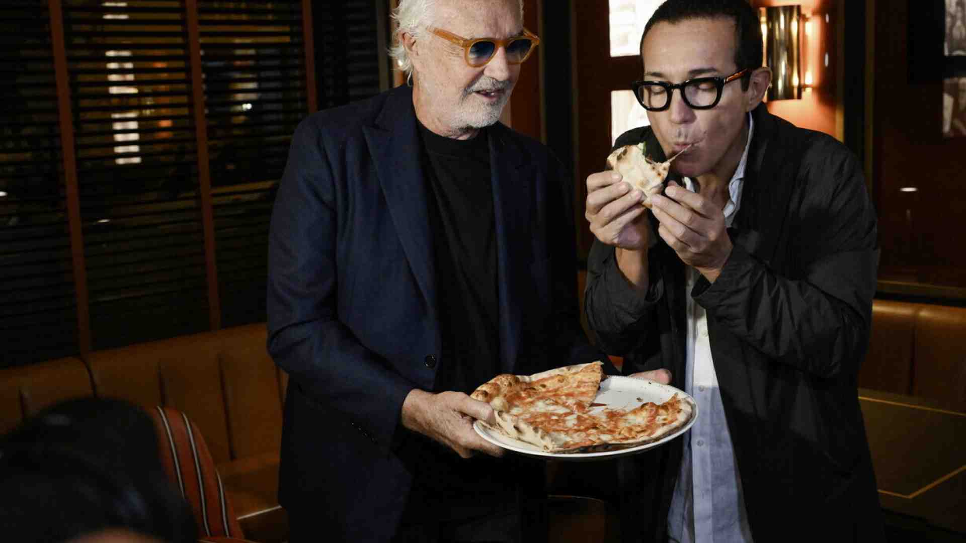 Immagine di Antigone e i fiori di Flavio Briatore