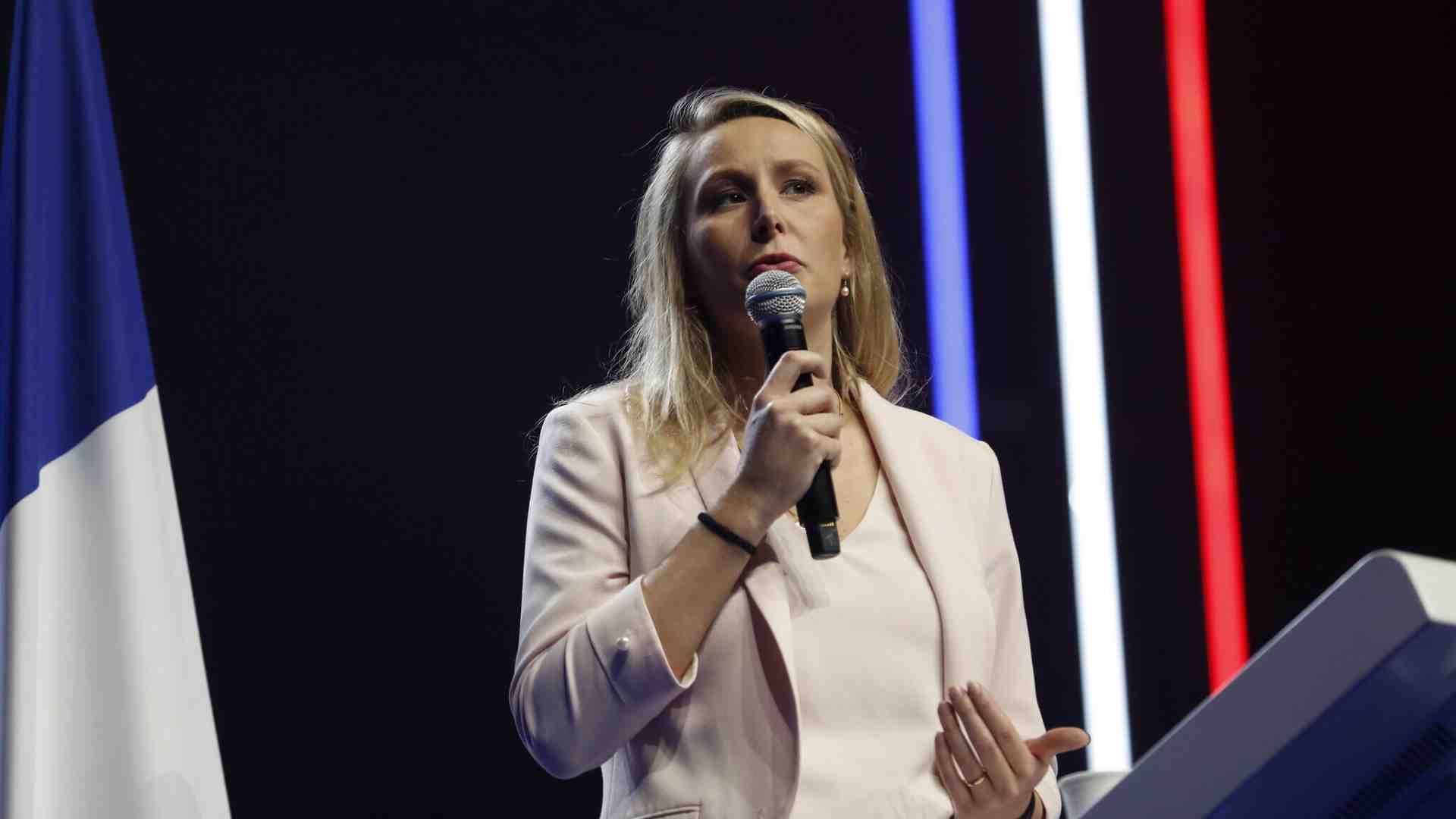 Immagine di Marion Maréchal fonda un suo movimento per tornare vicina a zia Marine