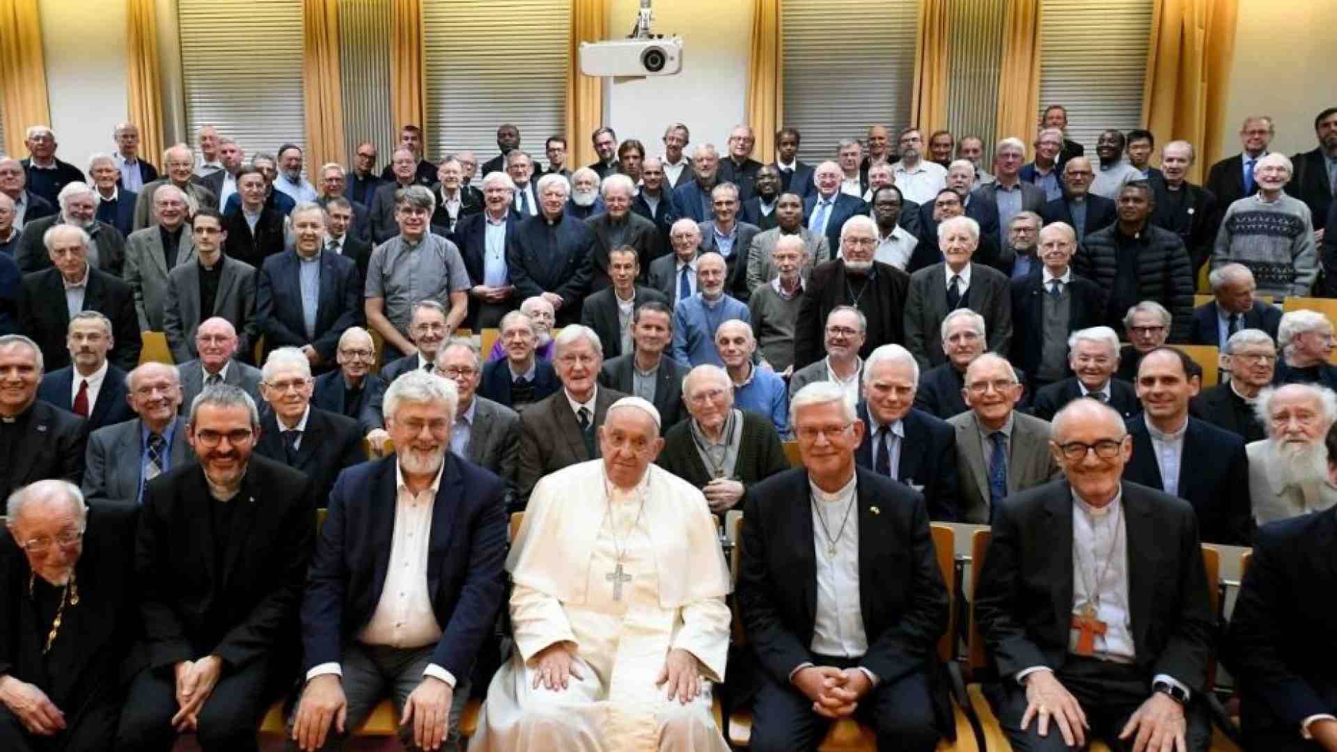 Immagine di Francesco: le donne in Vaticano chiamate a ruoli di maggiore responsabilità