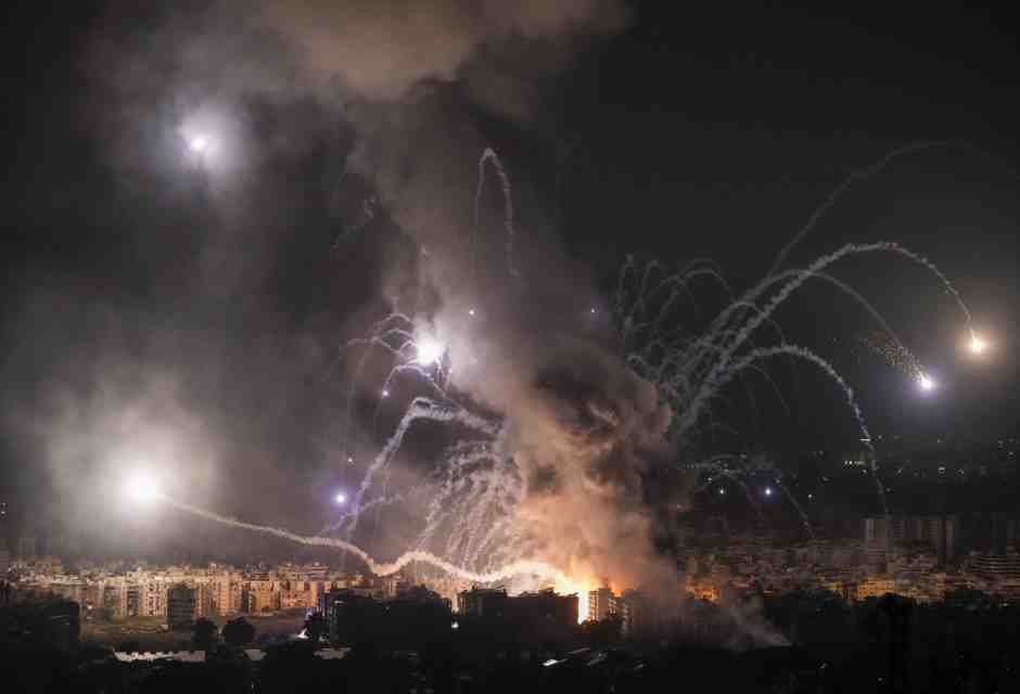 Israele ha eliminato un comandante di Hezbollah. Troupe del Tg3 aggredita in Libano