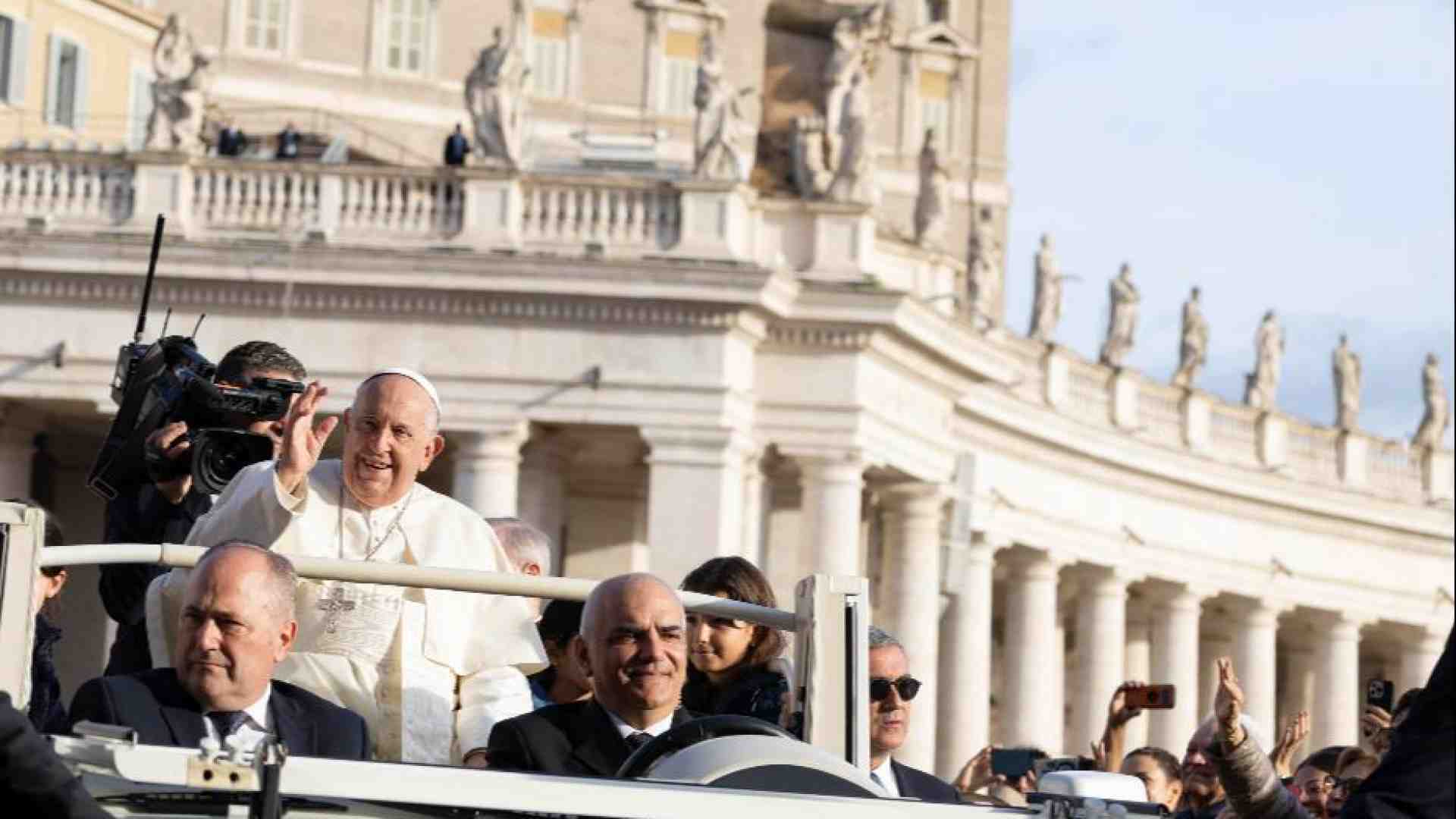 Immagine di Il Papa: affidiamo a Maria coloro che soffrono la pazzia della guerra