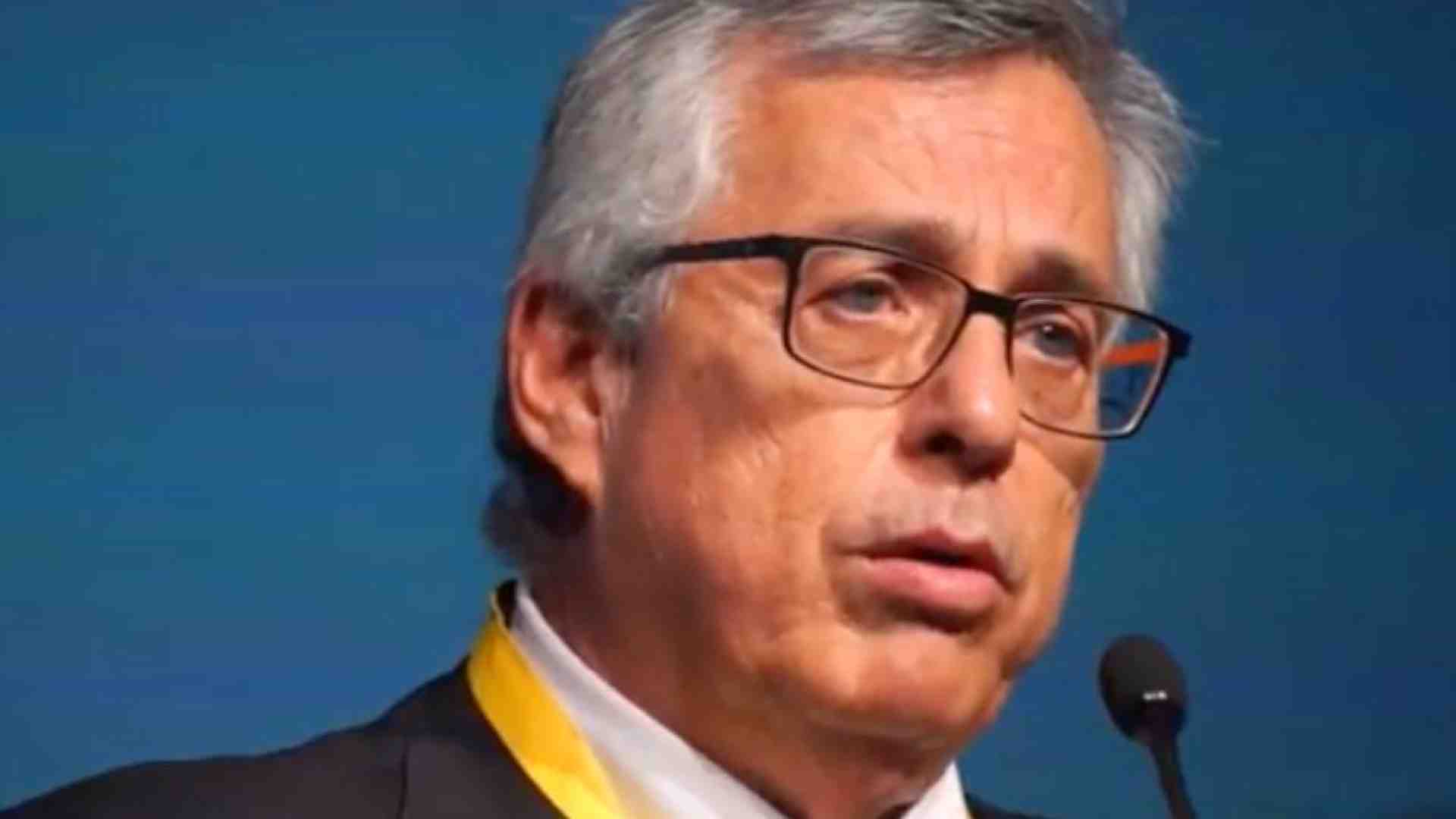 Immagine di Lo psichiatra Siracusano: «A dilagare è la patologia delle relazioni»