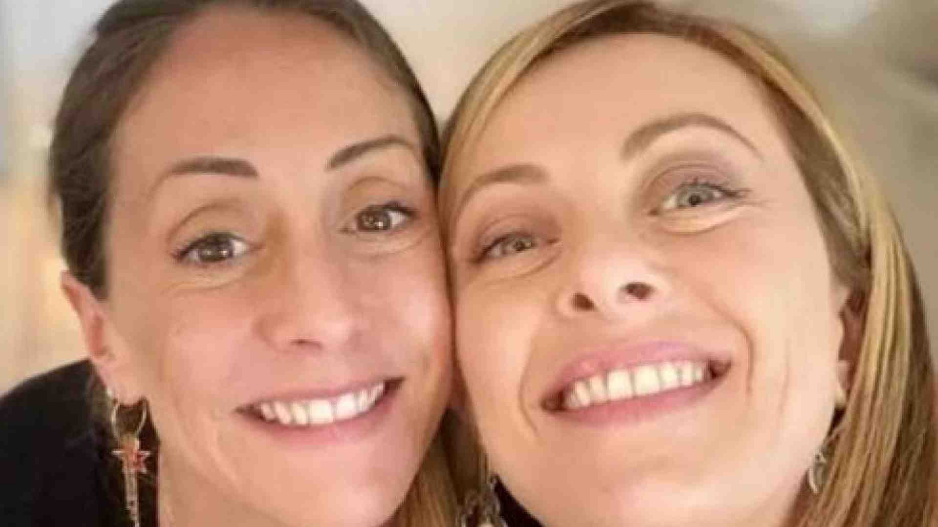 Immagine di Spiava i conti delle sorelle Meloni, indagato l'ex dipendente di Intesa
