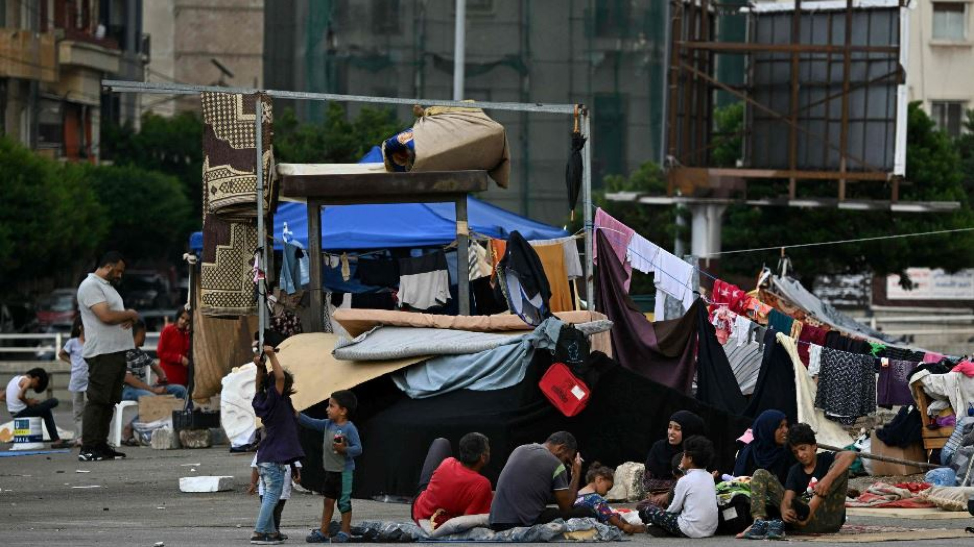 Immagine di Dalla Cei un milione per l'assistenza alla popolazione libanese