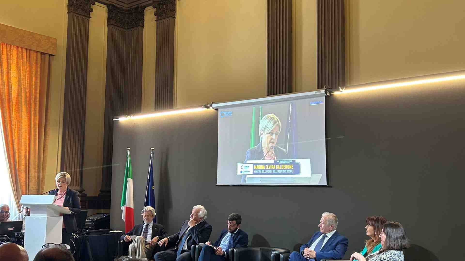 Immagine di Crescono i lavoratori coperti da Ccnl non scaduti
