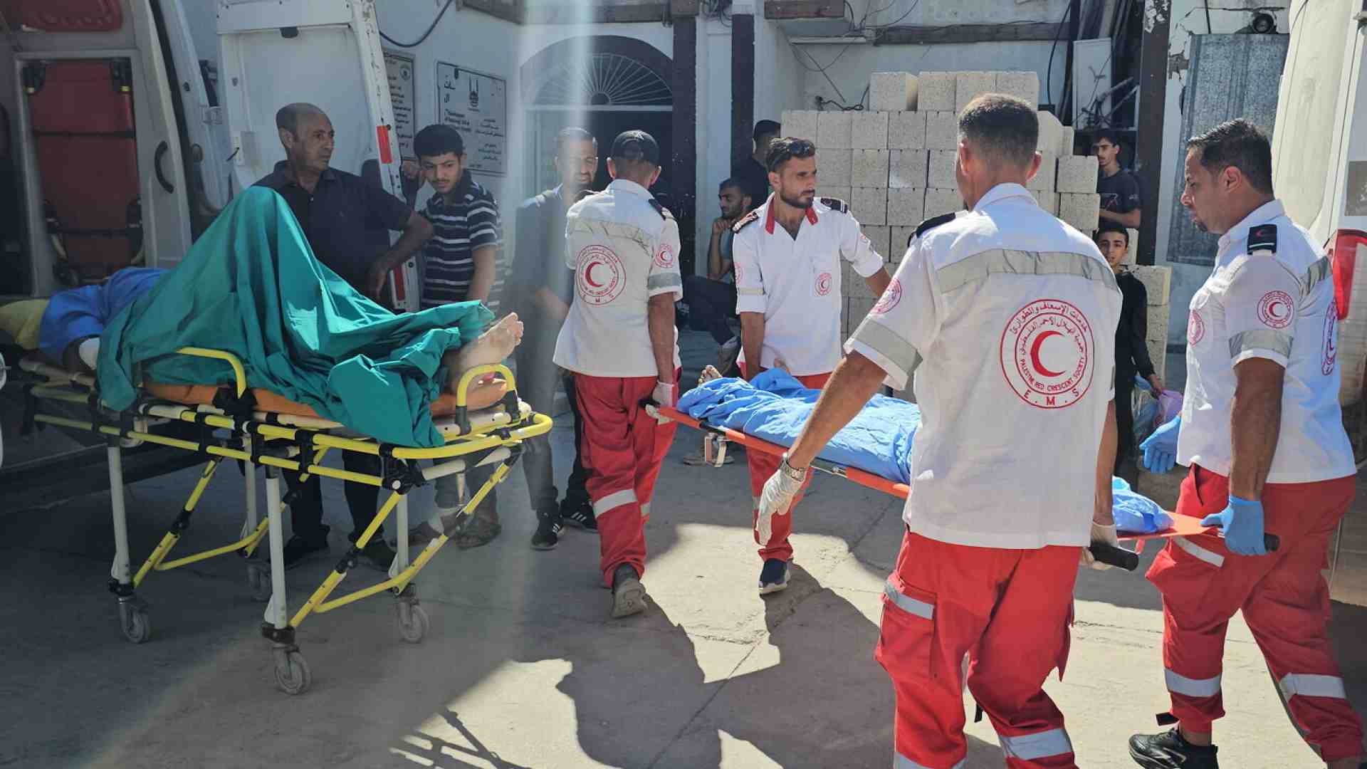 Immagine di Nuovi raid israeliani su Gaza e l'attacco con drone di Hezbollah alla base Golani