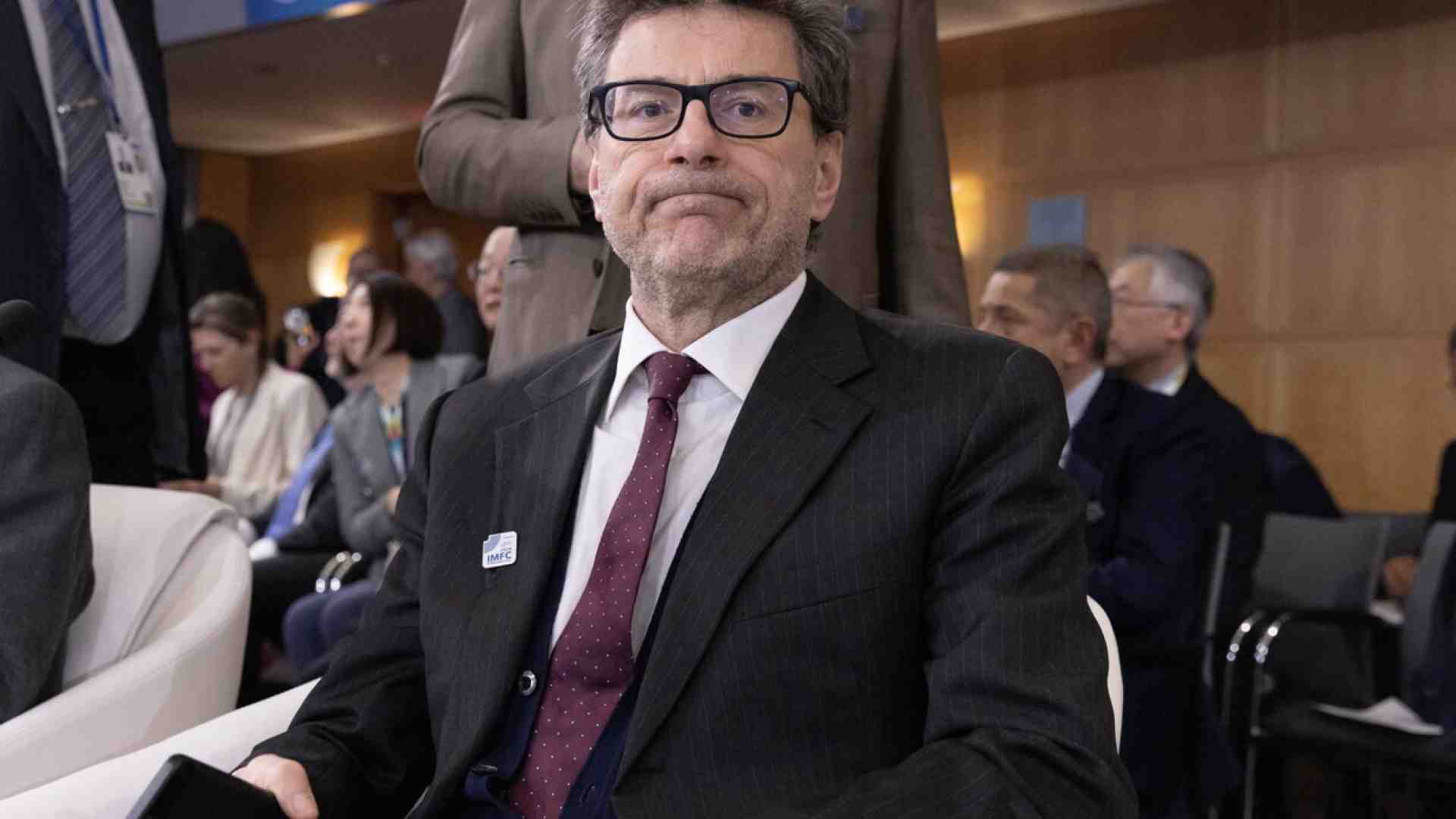 Immagine di Il Fondo monetario internazionale avverte il governo sul debito