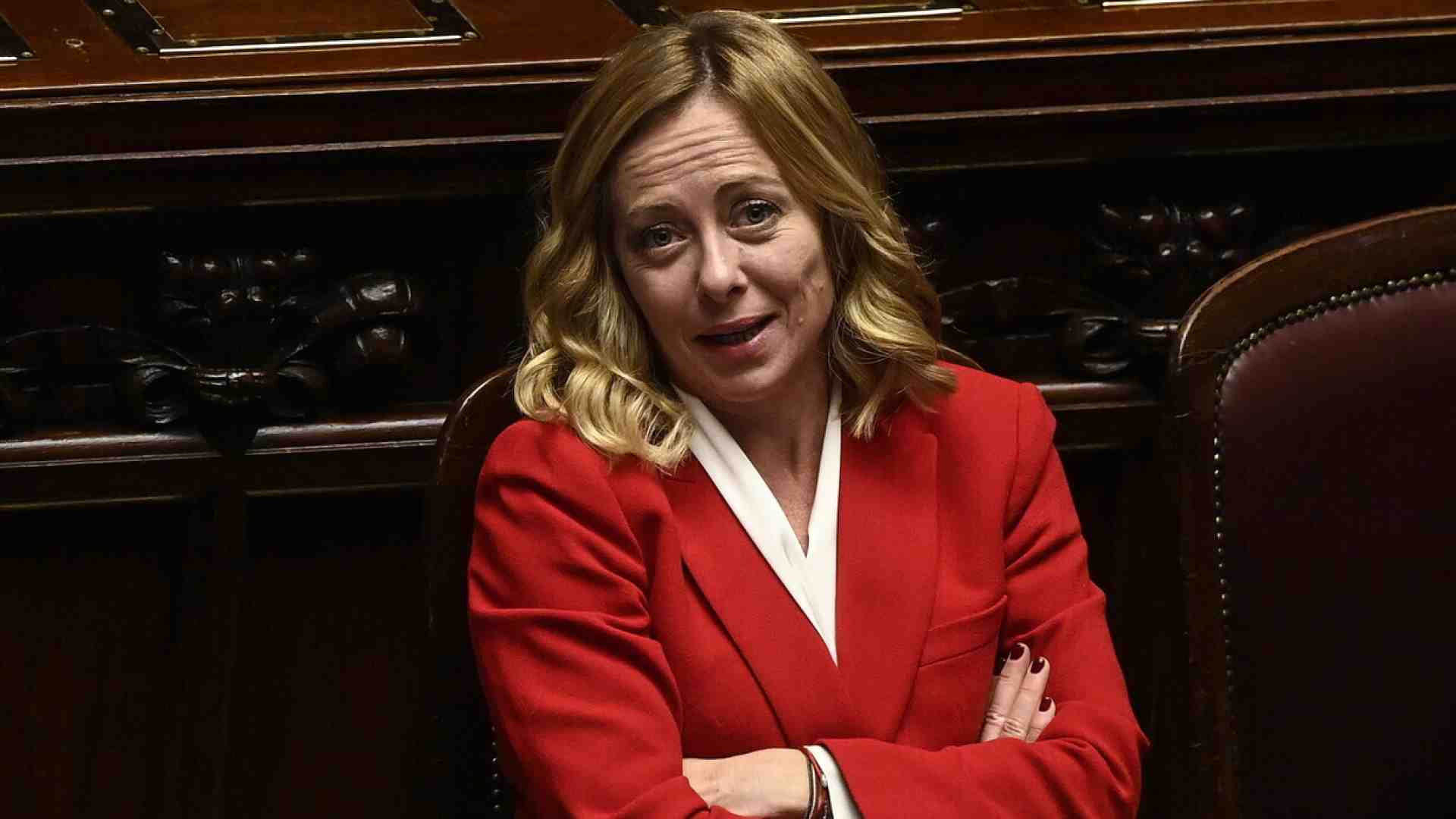 Immagine di Meloni teme la trappola Pse-Ursula su Fitto vicepresidente della commissione Ue