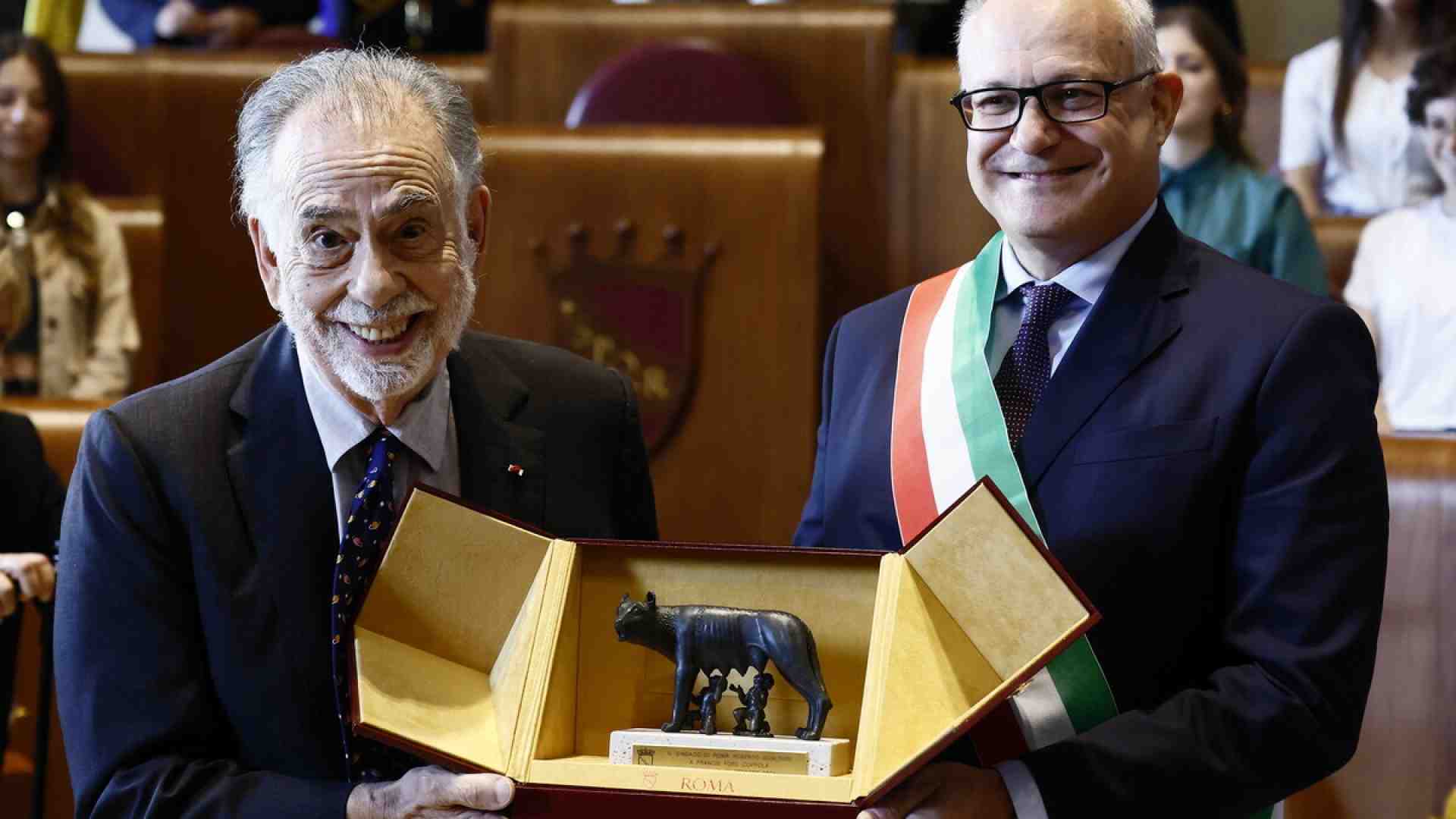 Immagine di Gualtieri tra Francis Ford Coppola e il ritorno del "puggile"