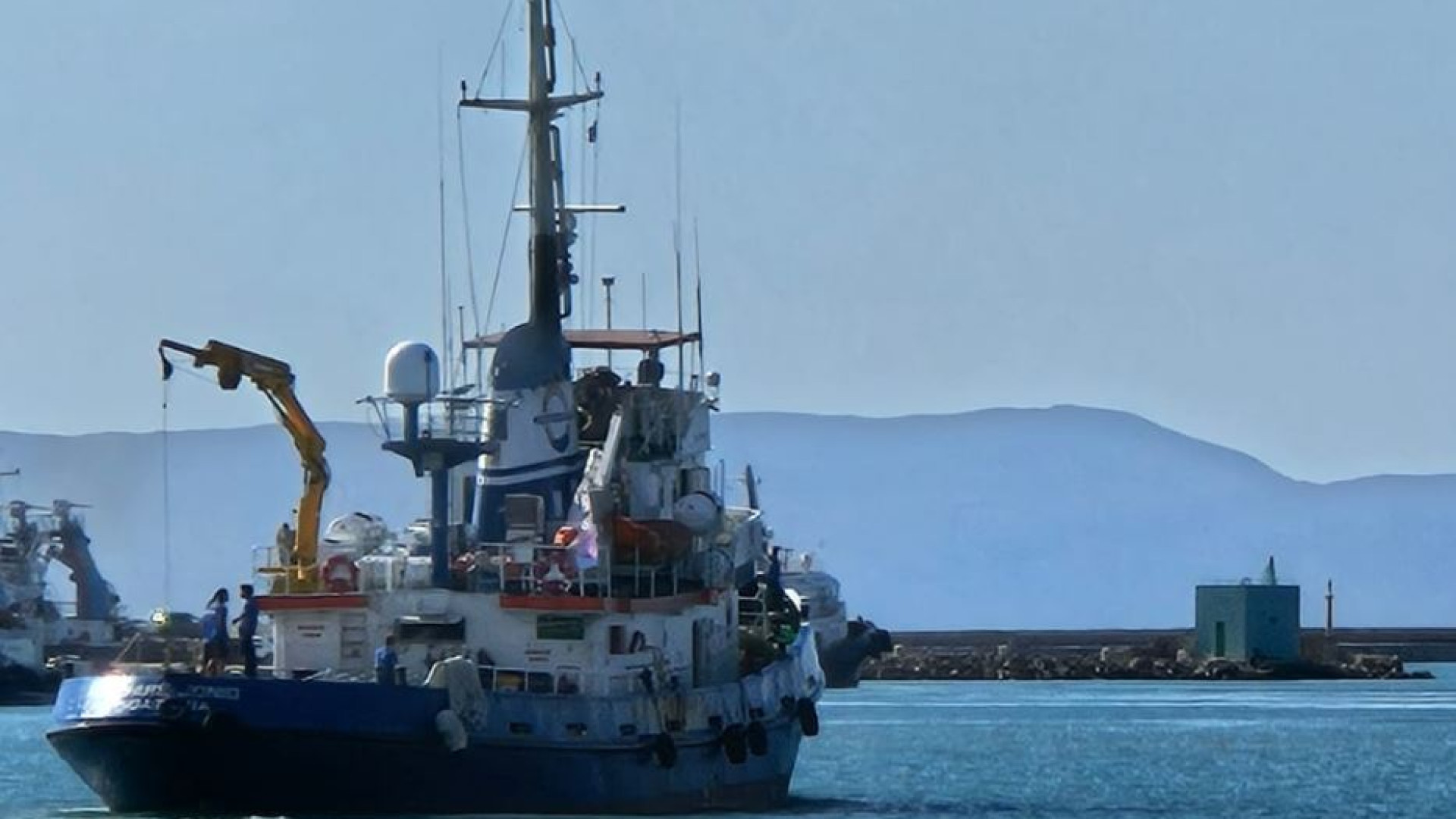 Immagine di La Mare Jonio "disobbedisce" alla Guardia costiera: altri 20 giorni di stop