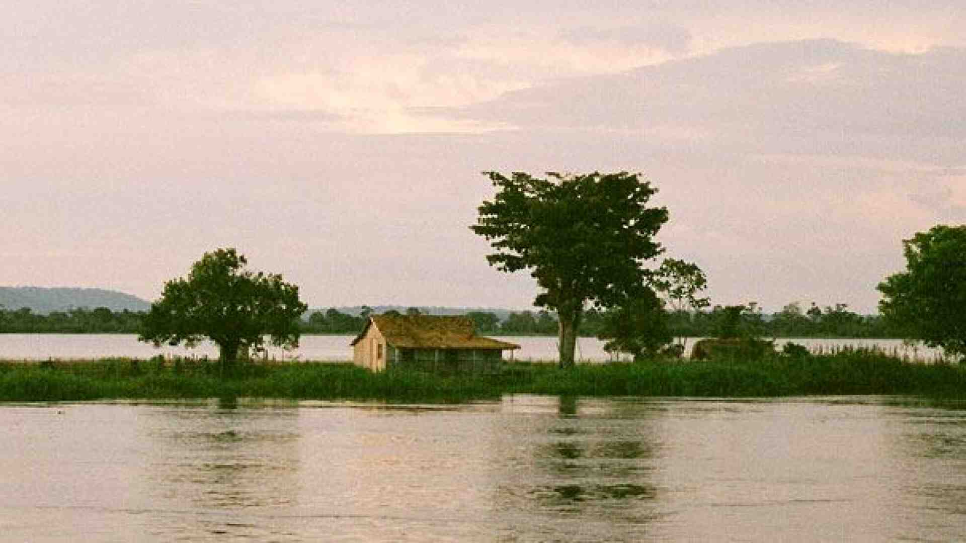 Immagine di La natura vince in tribunale: un fiume inquinato può essere risarcito