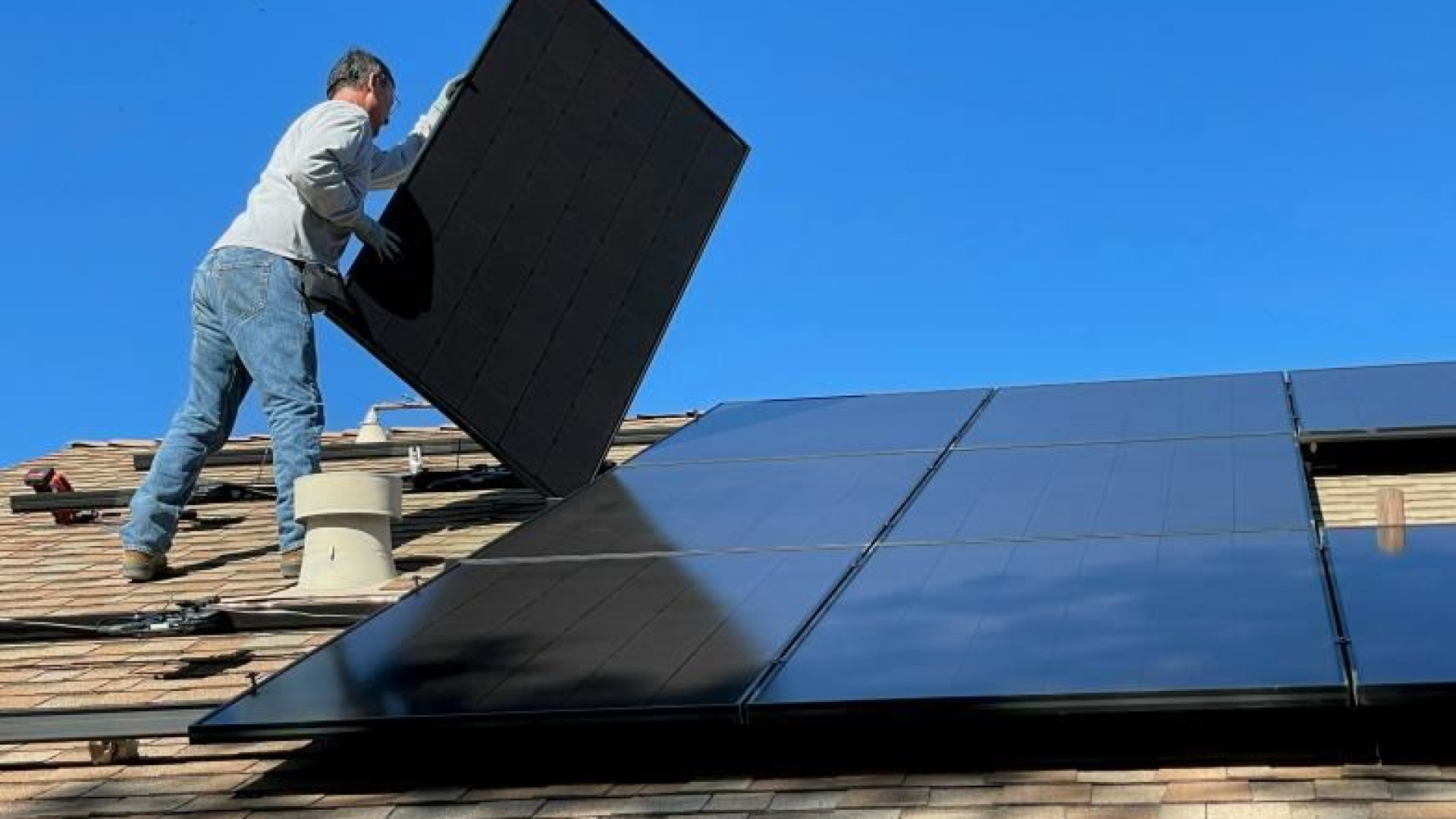 Immagine di Le Cer come ente del Terzo Settore democratizzano l’accesso all’energia