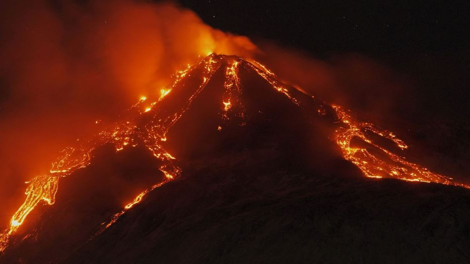 Immagine di Maschio o femmina? Etna