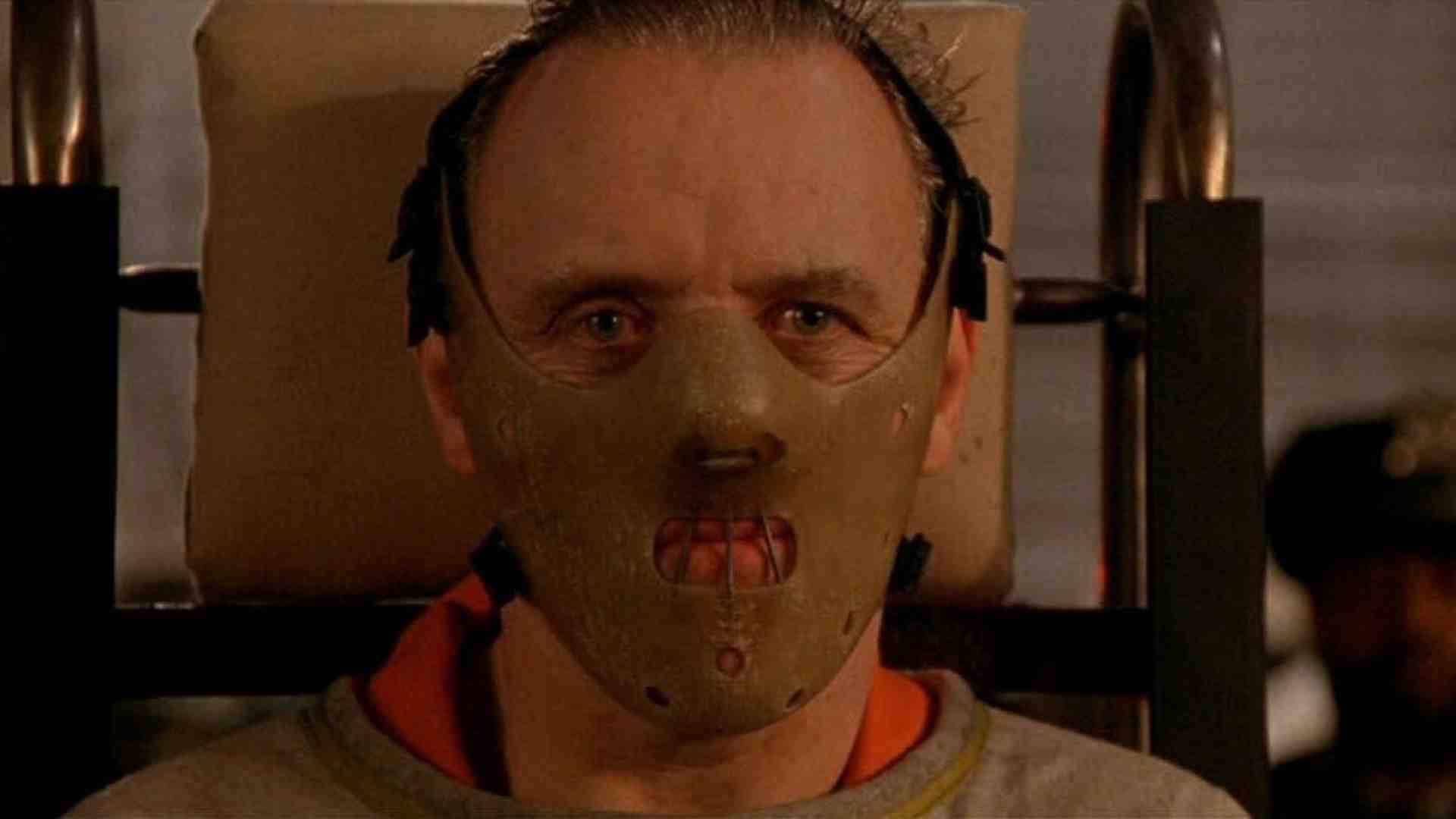 Immagine di C’è un perché se si sbircia tra i conti correnti. Hannibal Lecter l’aveva capito