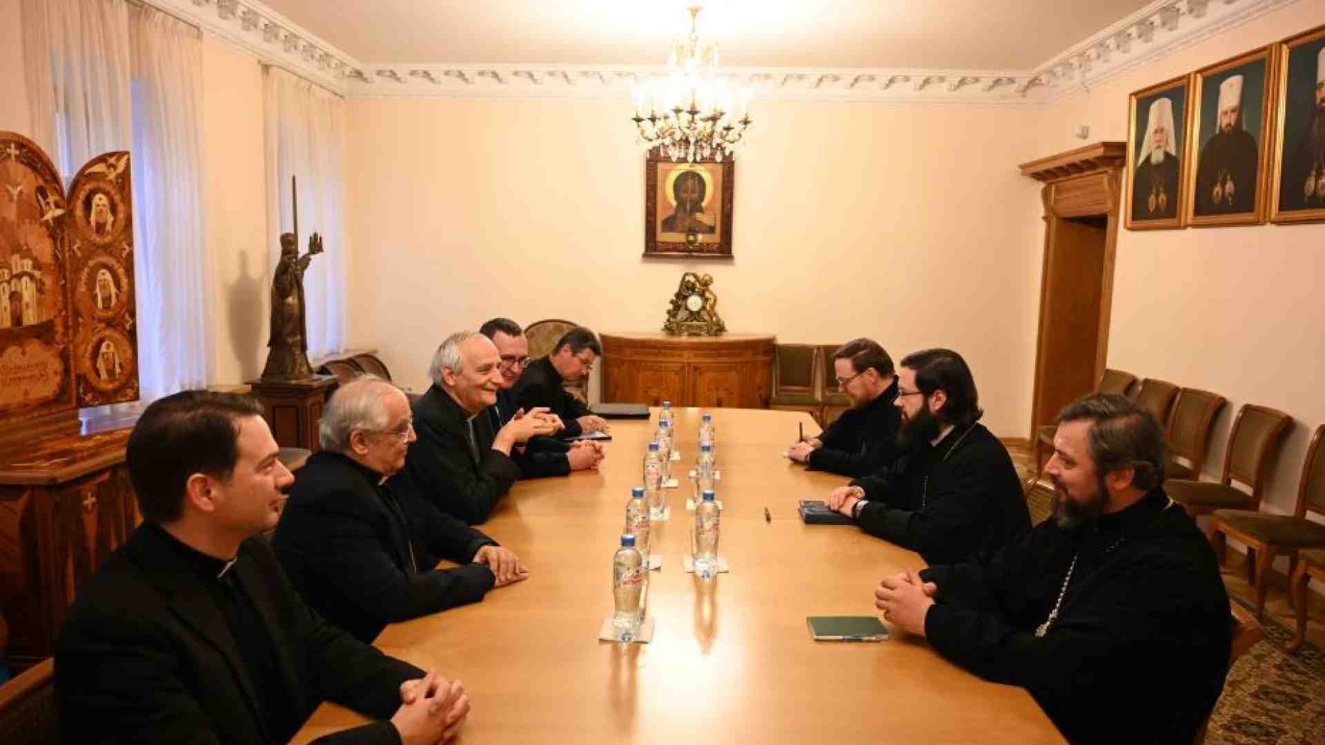 Immagine di La Santa Sede: «Con la collaborazione umanitaria aperte vie di pace»