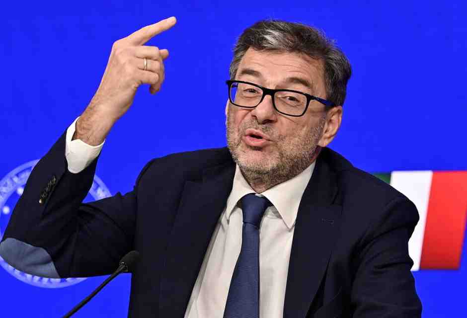 Giancarlo Giorgetti (Ansa)