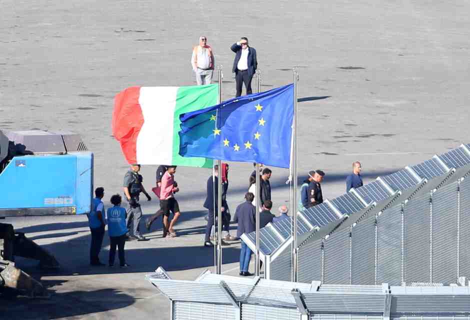 In Europa s’è imposto il piano politico italiano sui migranti, vicino a Orbán ma più pragmatico