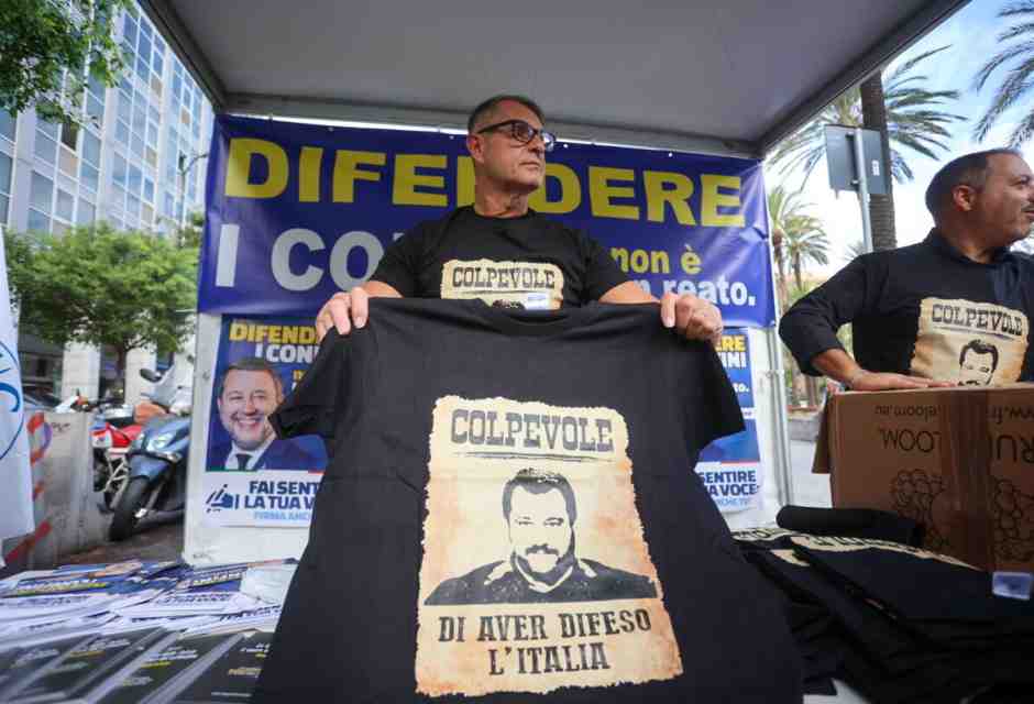 Il processo a Palermo diventa una fanfaronata. Giorgetti arriva per ultimo: “Qui perché ero con Salvini al governo"