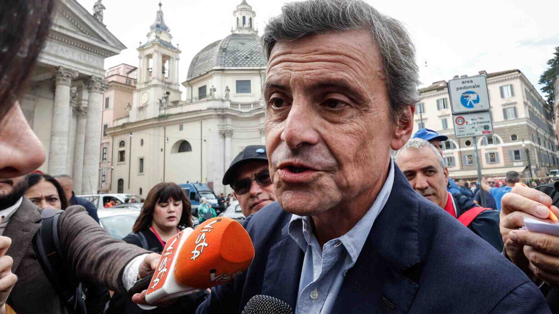 Immagine di Calenda: “Bene Schlein su Stellantis. Landini la butta in caciara”