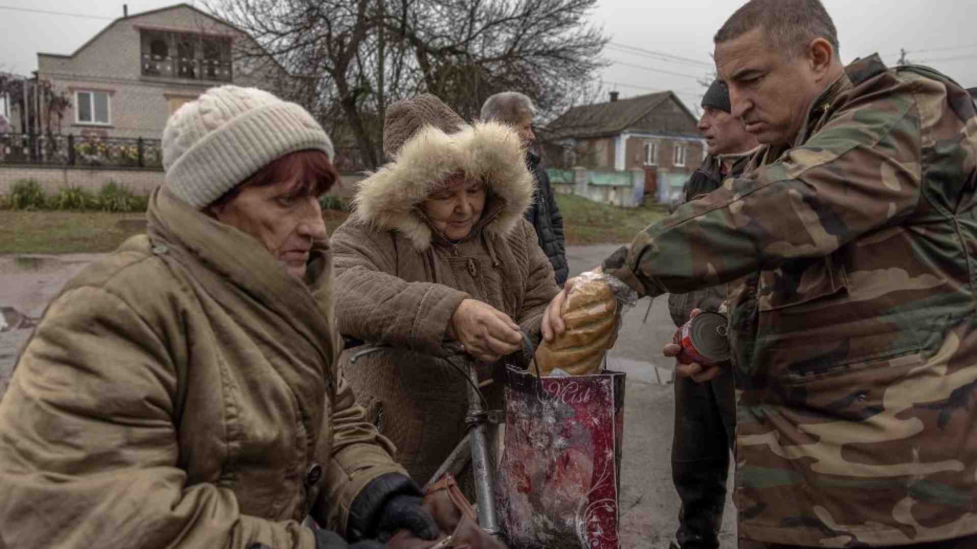 Immagine di I “partigiani del pane”. Fornai sotto l'artiglieria per sfamare la popolazione