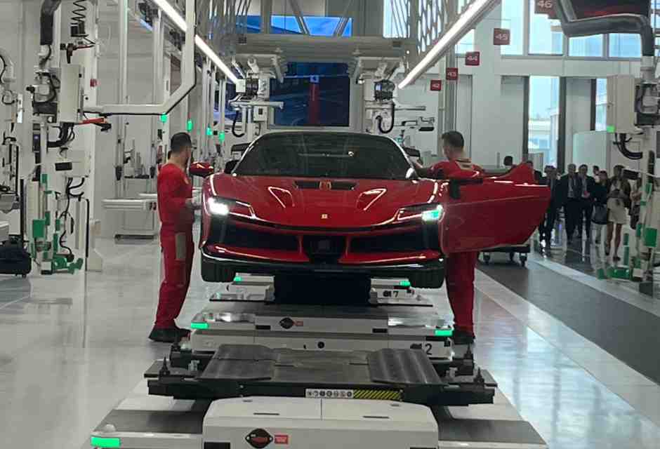 Posticipare il divieto di vendita delle auto a motore termico ha anche svantaggi per l’Europa