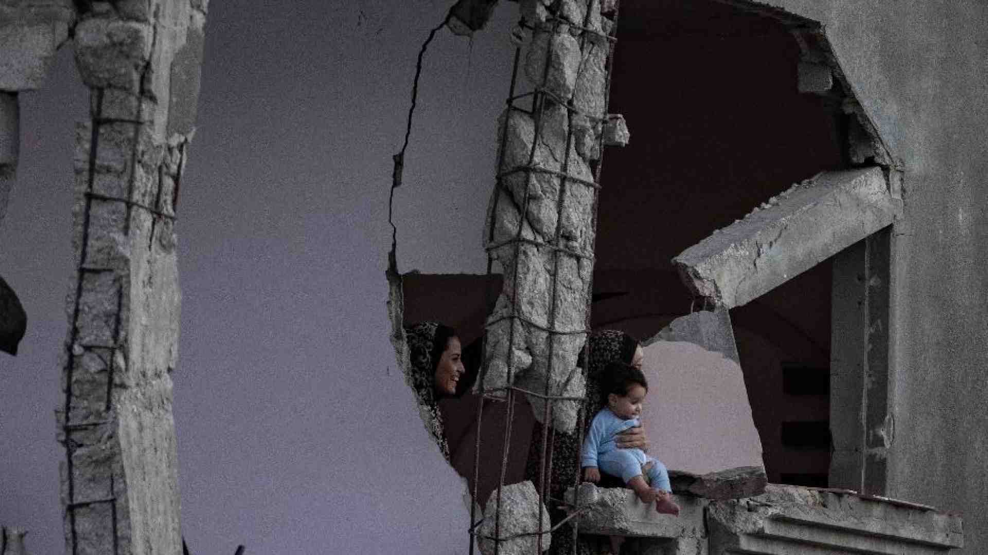 Immagine di L'Oms: «Mille bambini e donne saranno curati nella Ue». Raid su Beirut