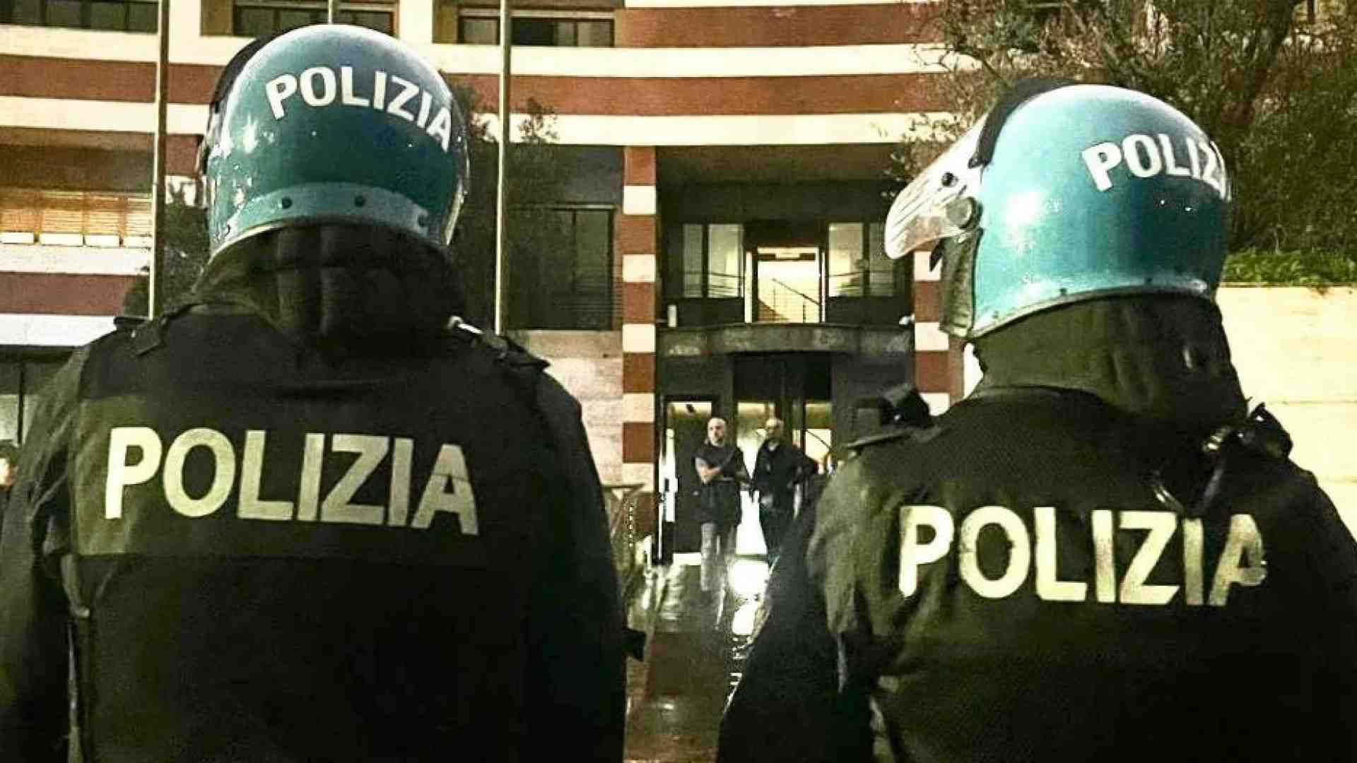 Immagine di Mattarella «stupito» per la segnalazione di razzismo nelle forze dell'ordine