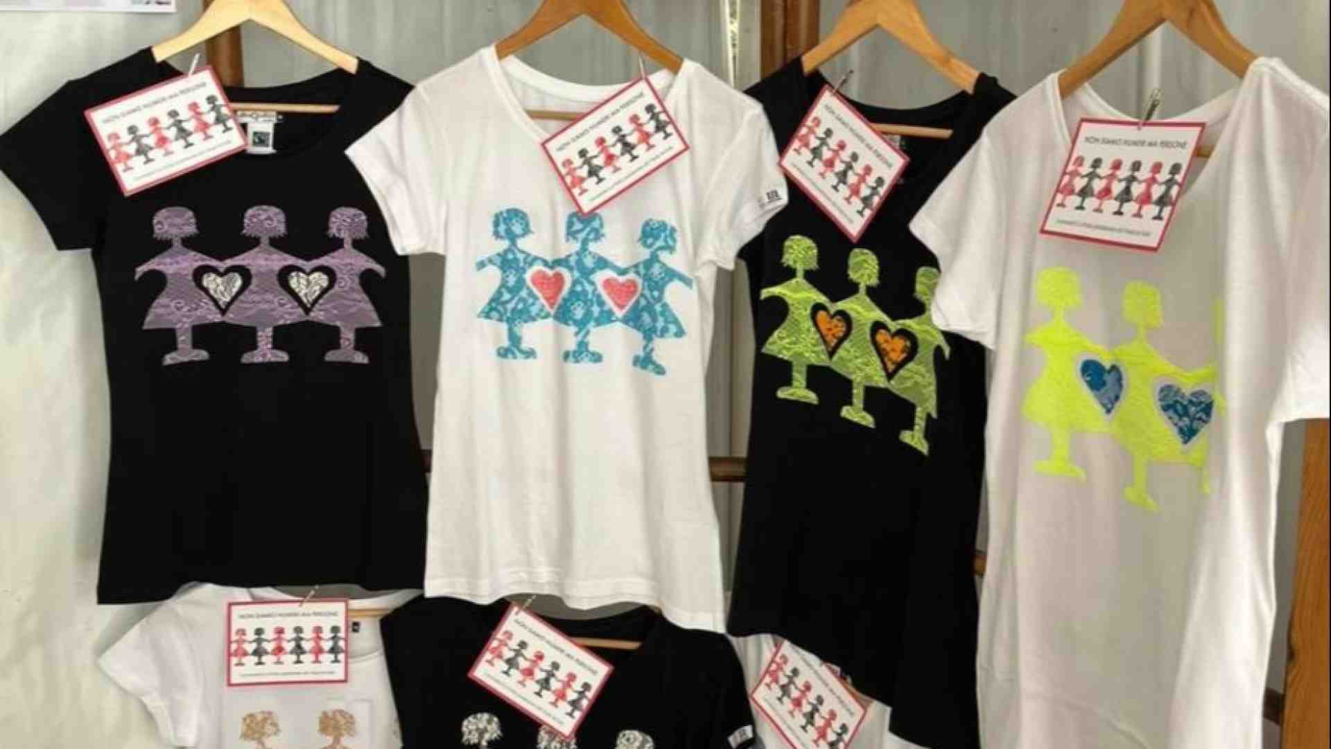 Immagine di Nasce il nuovo brand delle lavoratrici La Perla. Ore decisive per la vertenza