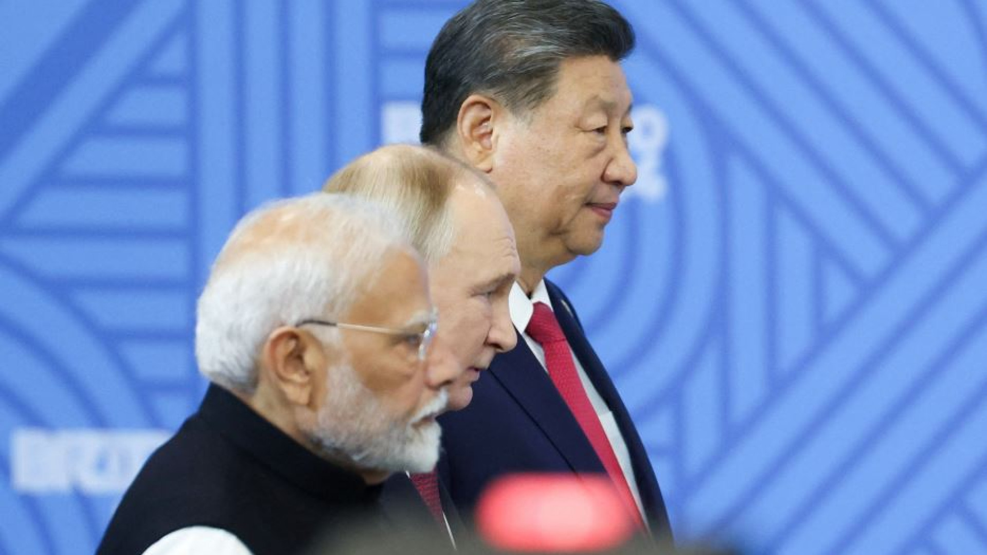 Immagine di La diplomazia e la portaerei: la doppia politica di Xi Jinping
