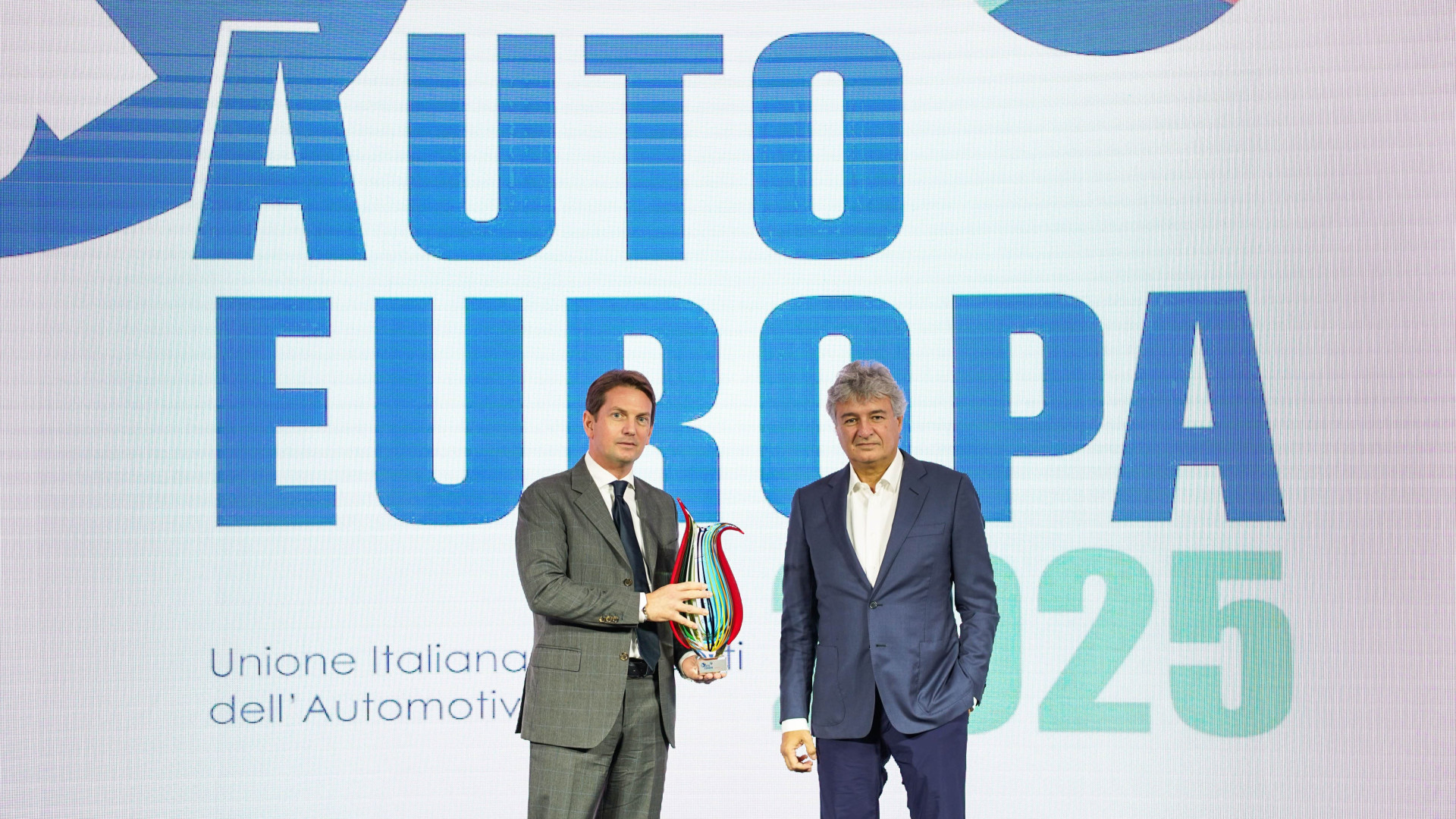 Immagine di Nuova Dacia Duster eletta "Auto Europa 2025"