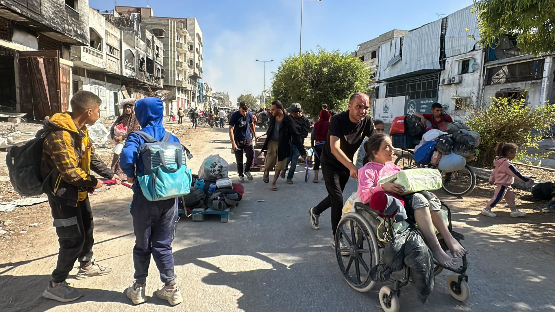 Immagine di Il piano per privatizzare gli aiuti a Gaza: comunità recintate e contractor