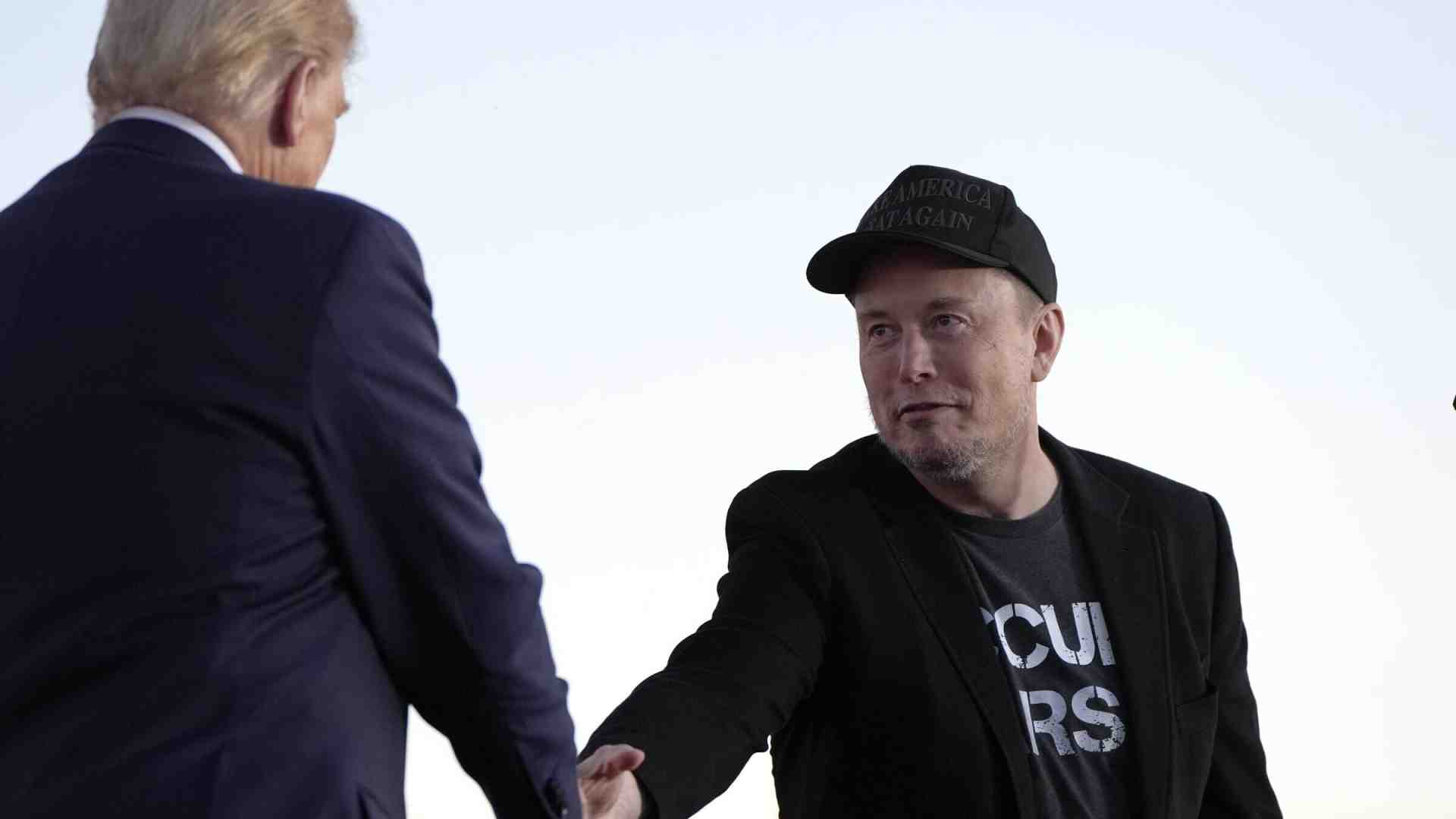 Immagine di Trump e Musk denunciano la temibilissima ingerenza del Labour inglese
