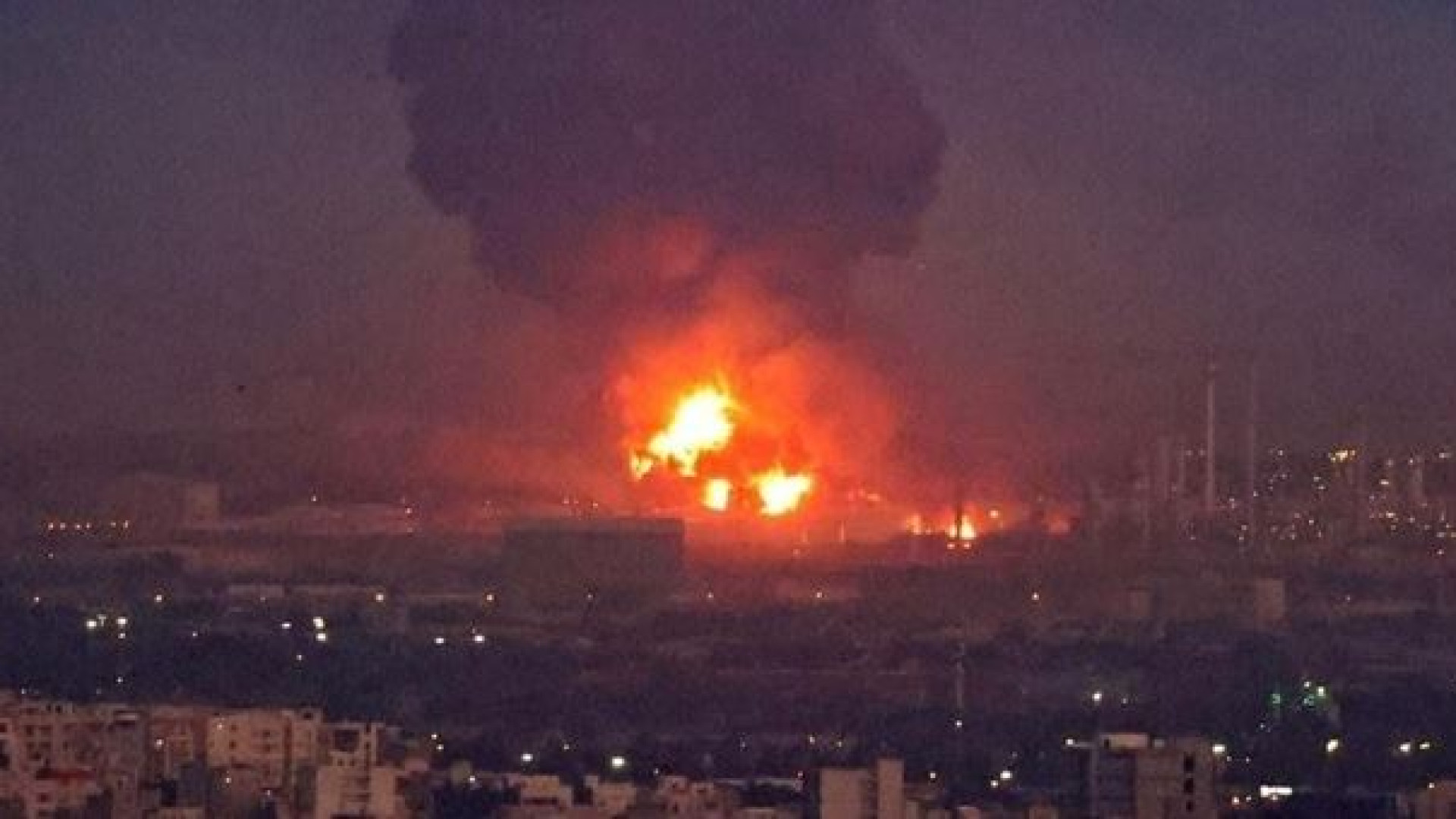 Immagine di Rappresaglia israeliana contro l'Iran. Gli ayatollah: «Non risponderemo»