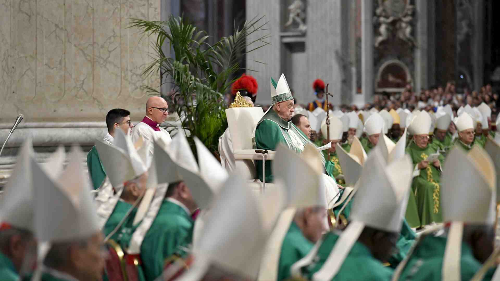 Immagine di Il Sinodo è finito e i vescovi già si dividono sull’interpretazione del risultato
