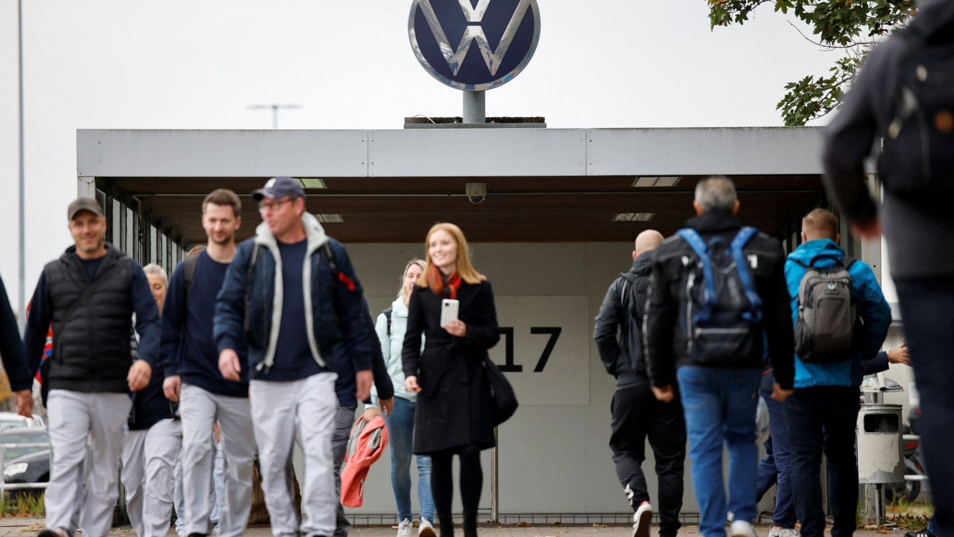 Immagine di Tagli e chiusure: Volkswagen, crisi aperta