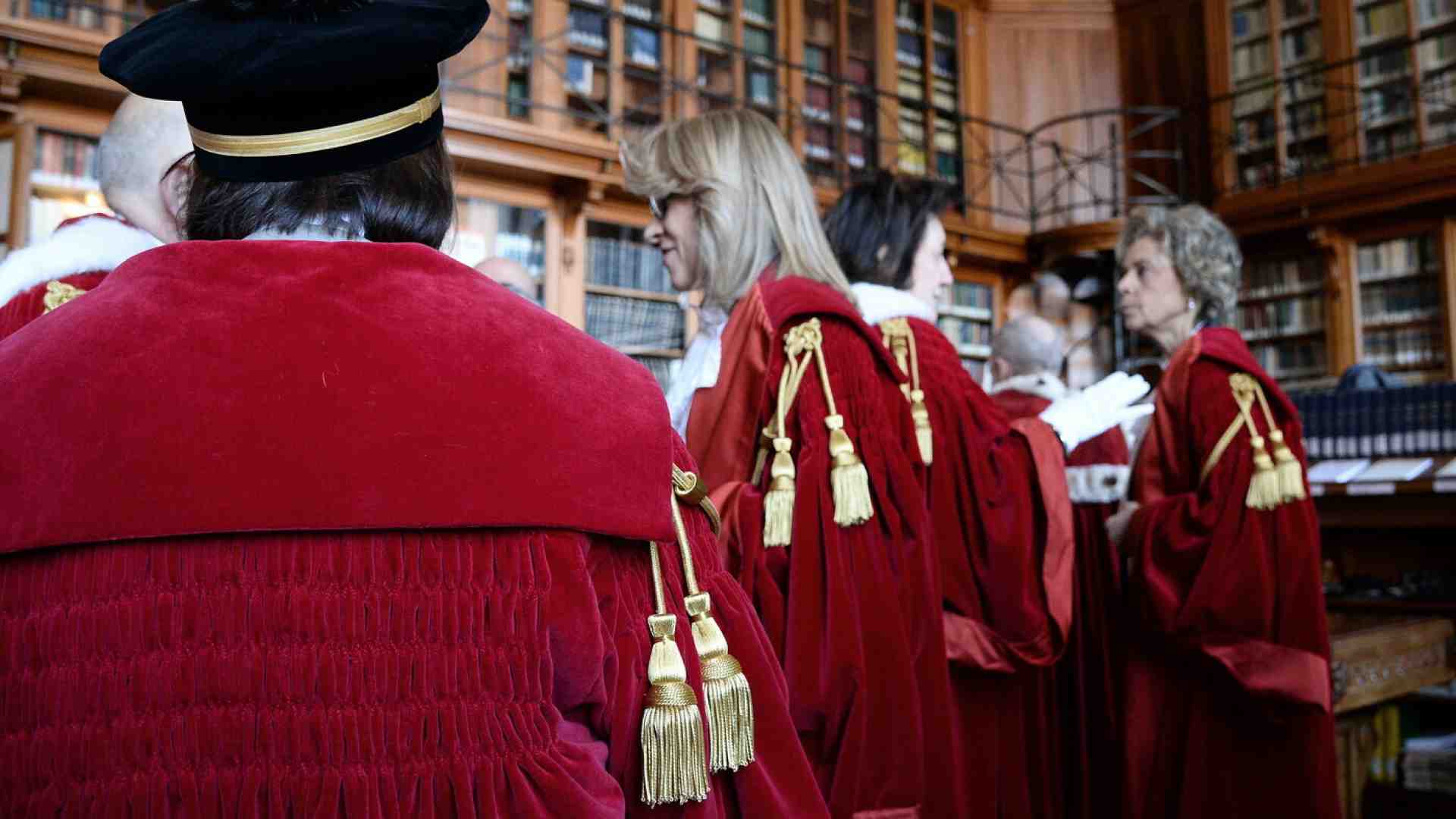 Immagine di La delegittimazione dei magistrati non dipende da chi evoca falsi complotti