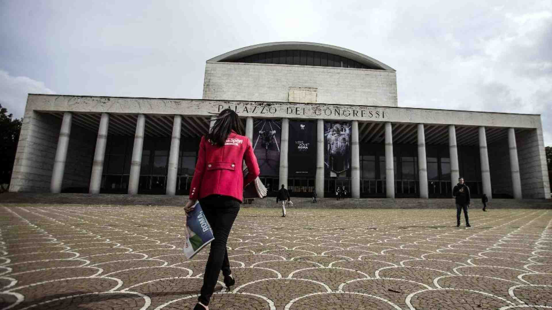 Immagine di L'idea di intitolare il Palazzo dei Congressi dell'Eur a De Gasperi piace a tutti