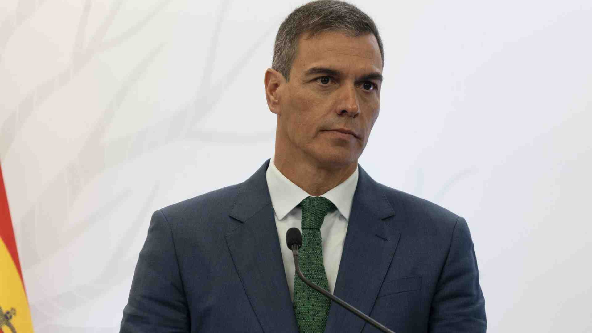 Immagine di Pedro Sánchez ha un incubo alla sua sinistra e si chiama Podemos