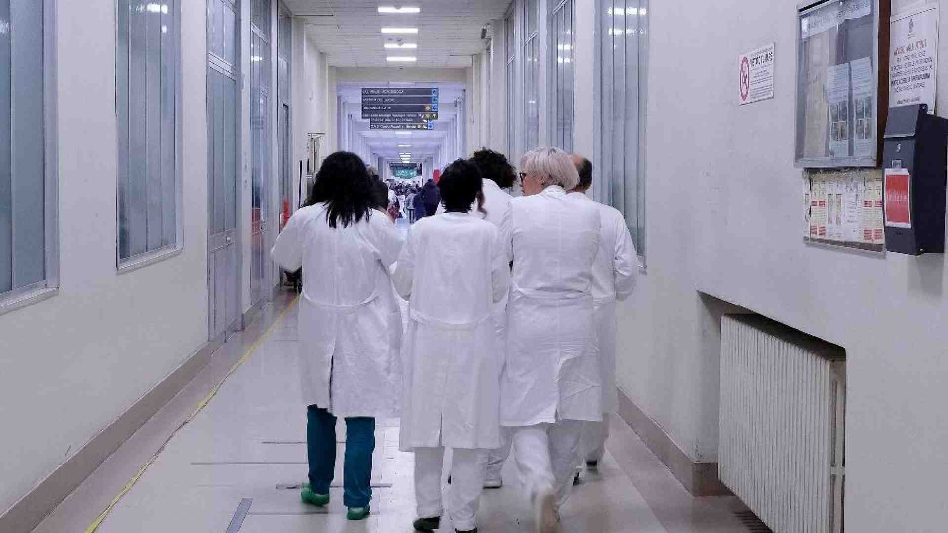 Immagine di Esiste ancora tra i giovani la vocazione a fare il medico?