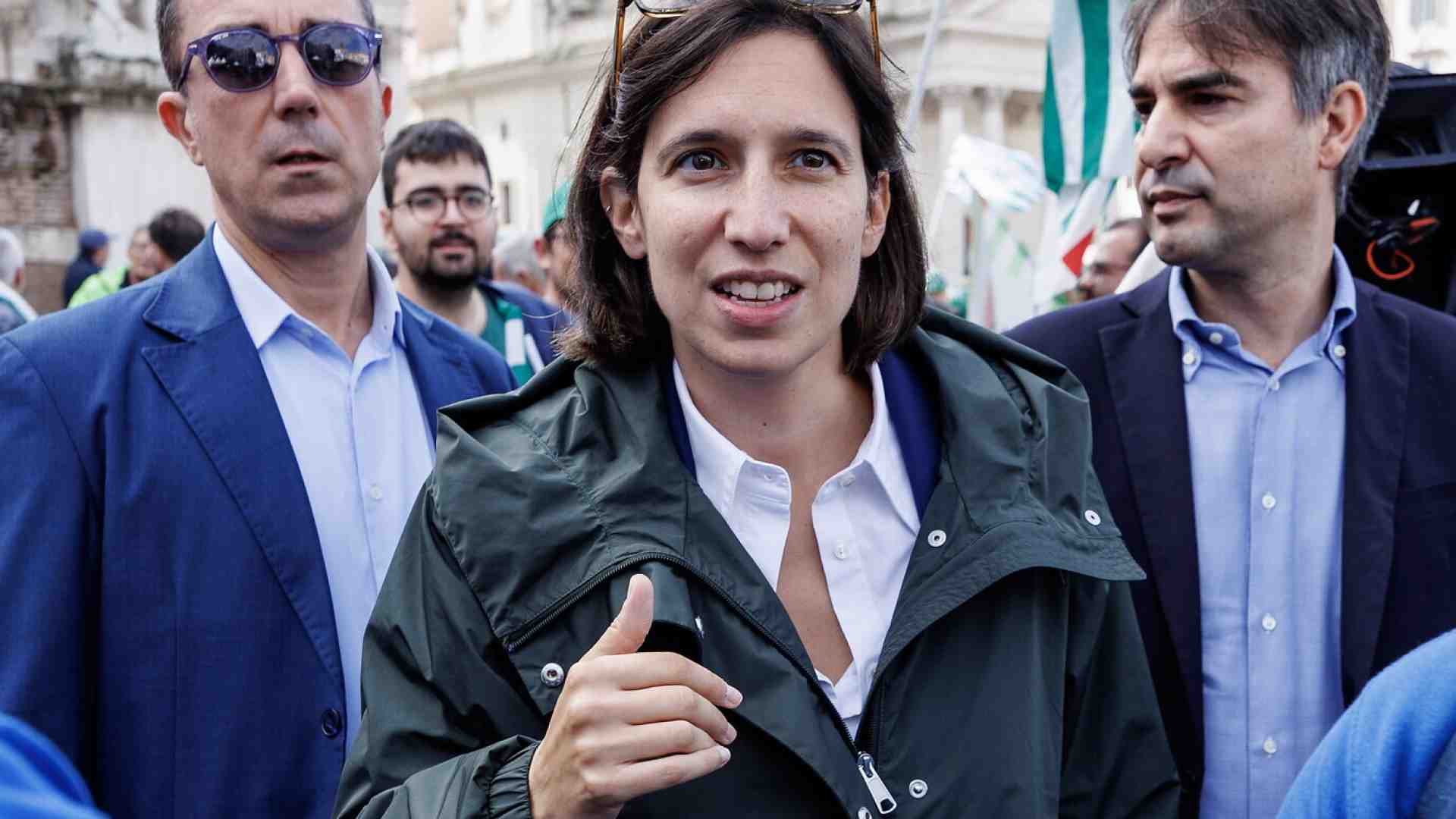 Immagine di La Consulta di Schlein: vuole eleggere l’amico Pertici (o Romboli del Csm). Il Pd sbuffa