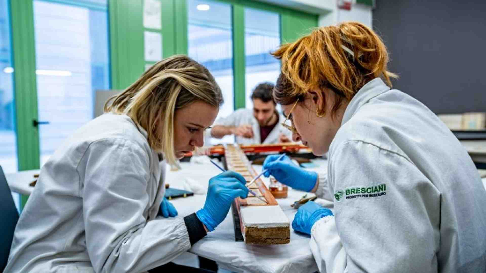 Immagine di Inps: gli uomini guadagnano il 28% in più delle donne