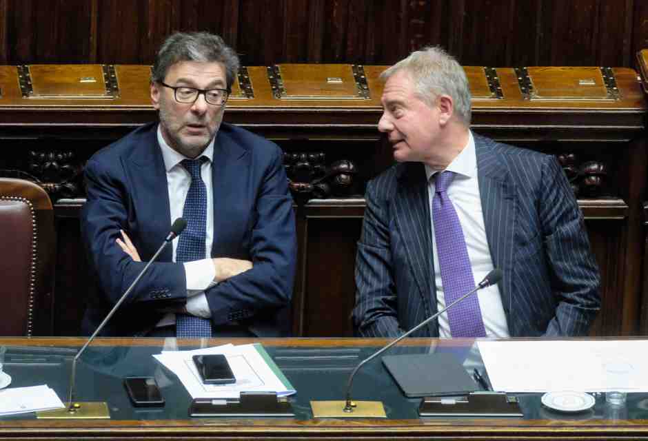 Il taglio agli incentivi alle auto non torna: perché la logica della sforbiciata ha una forte venatura anti mercato