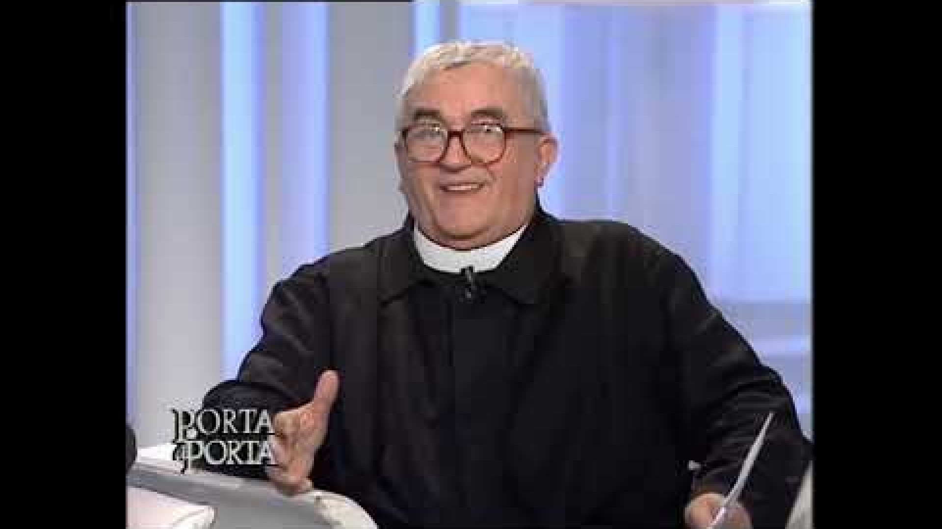 Immagine di Le avventure di don Benzi tra gli ultimi: ecco la storia del «pazzo di Dio»