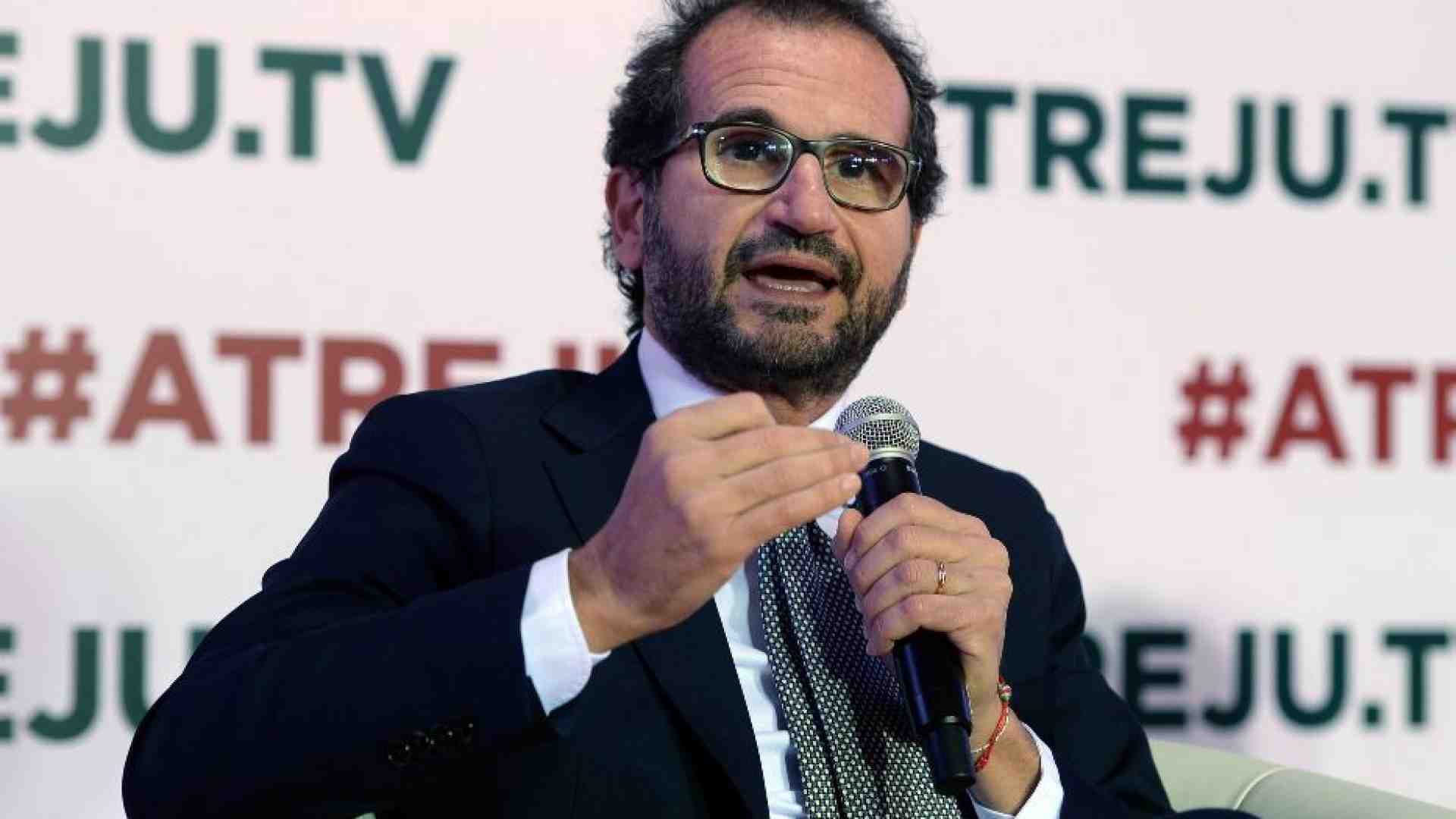 Immagine di Lo spot, la clinica privata: cosa succede col sottosegretario Gemmato
