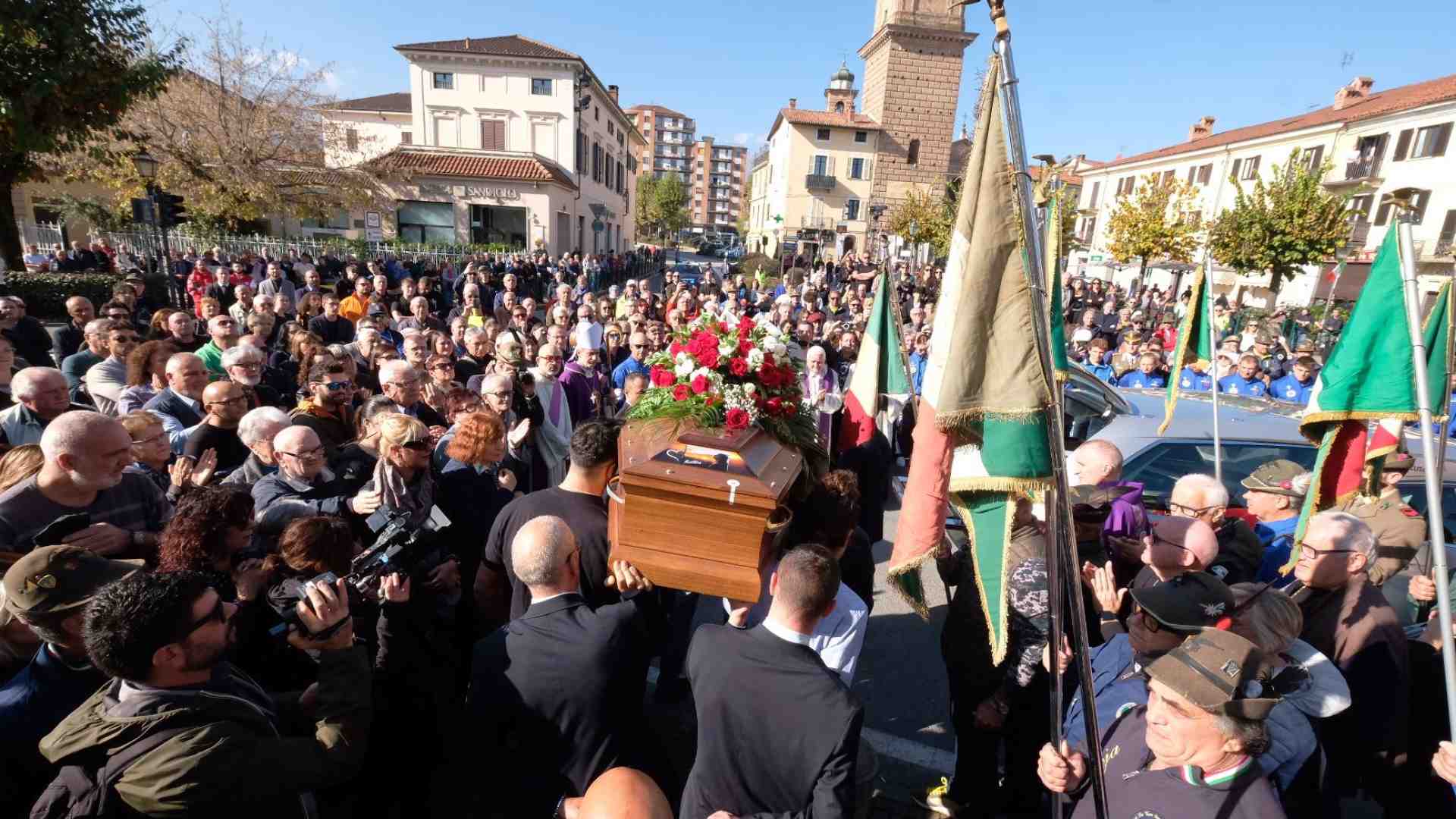 Immagine di Lacrime e abbracci per Matilde Lorenzi. La sorella: «Buona discesa libera»